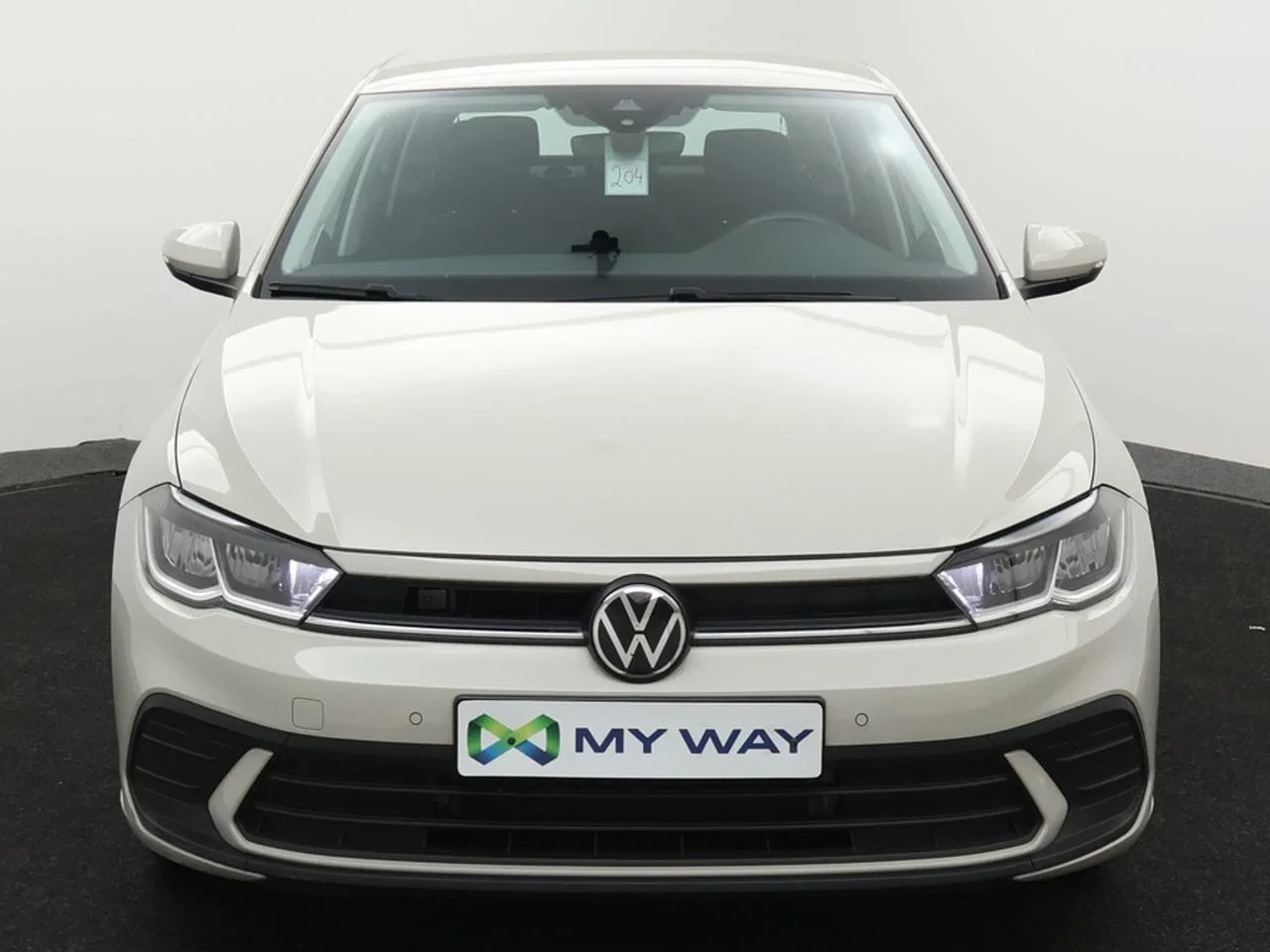 Volkswagen-Polo-image-5