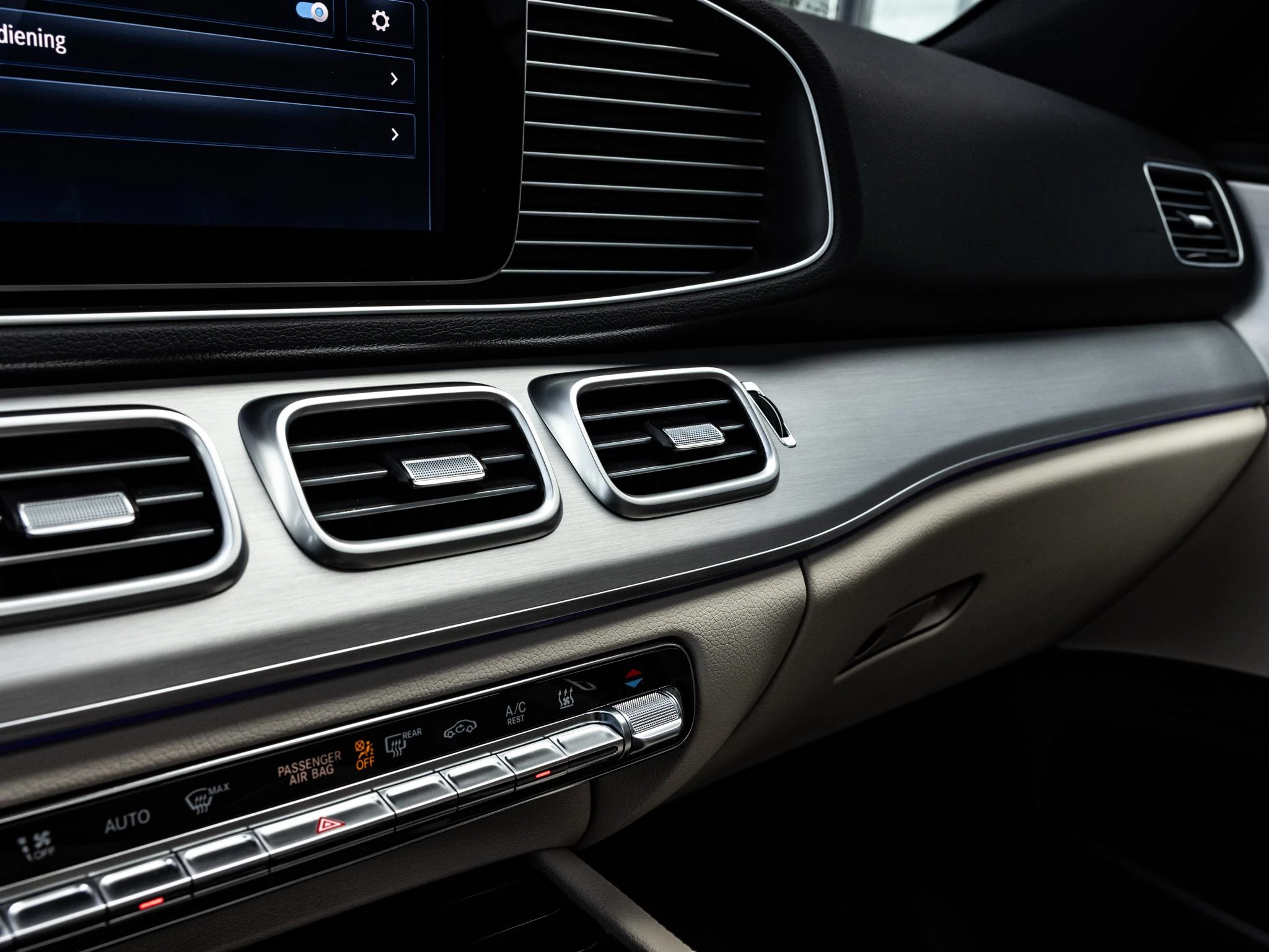 Mercedes-Benz GLE 400 e 4MATIC AMG Line Premium Plus