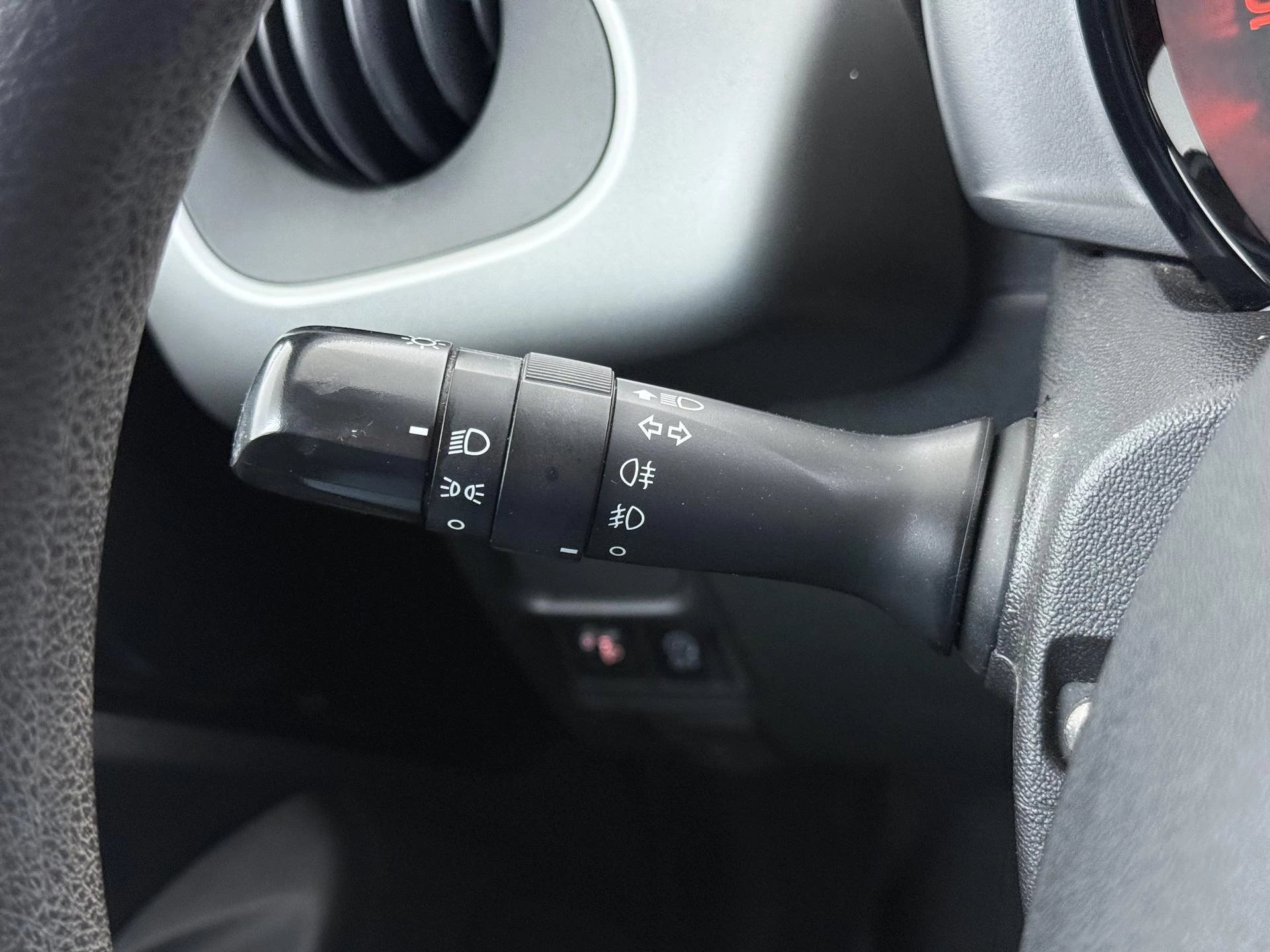 Peugeot-108-image-13