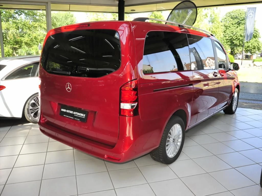 Mercedes-Benz-V-Klasse 220 d-image-5