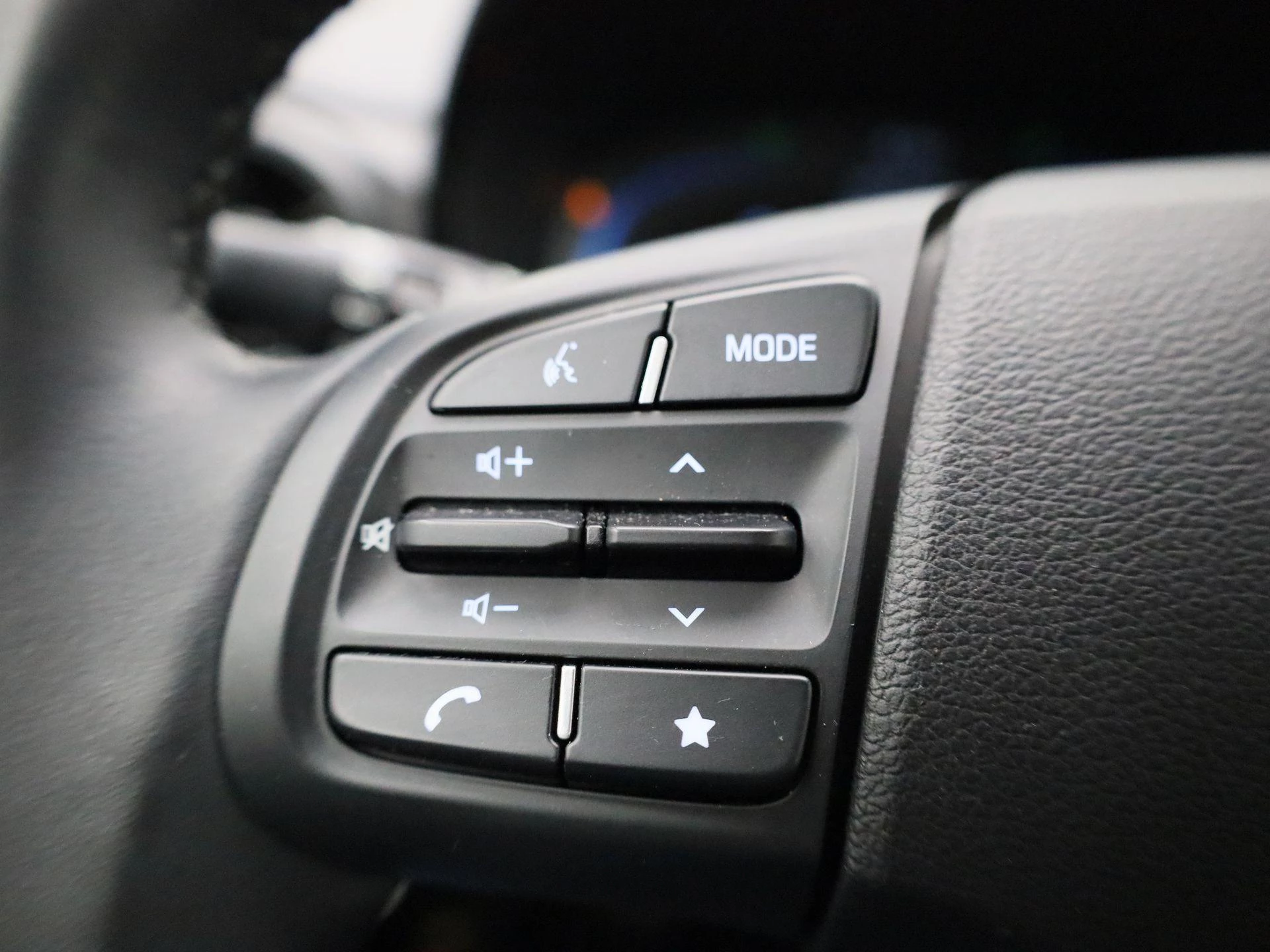 Hyundai-i10-image-16