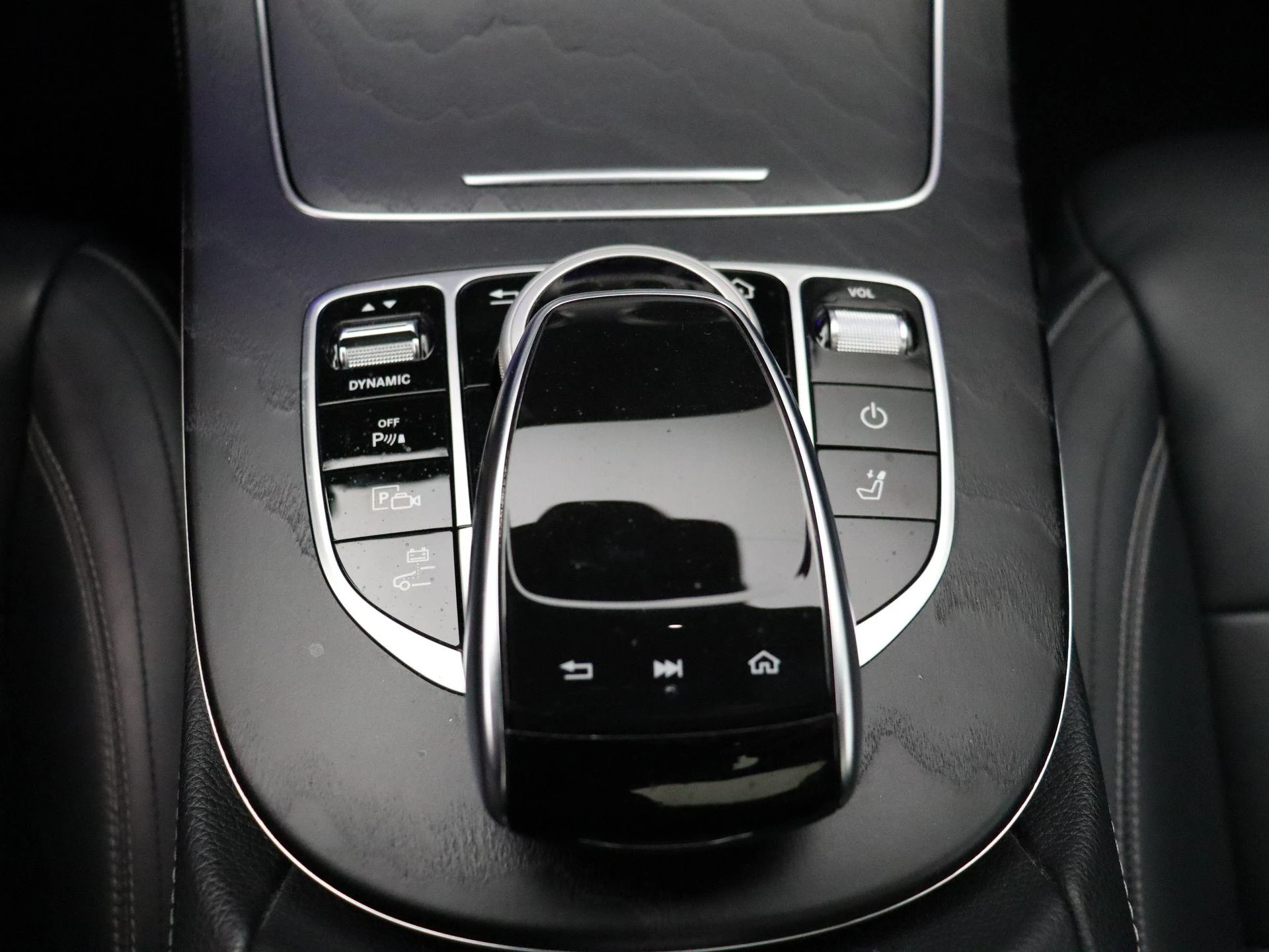 Mercedes-Benz-Classe E-image-20