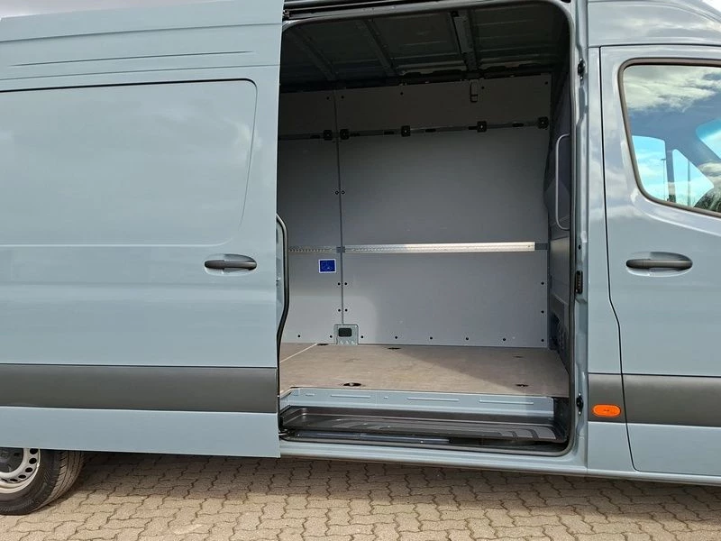 Mercedes-Benz Sprinter 317 L3H2 AHK NAVI KAMERA TEMPOMAT DAB