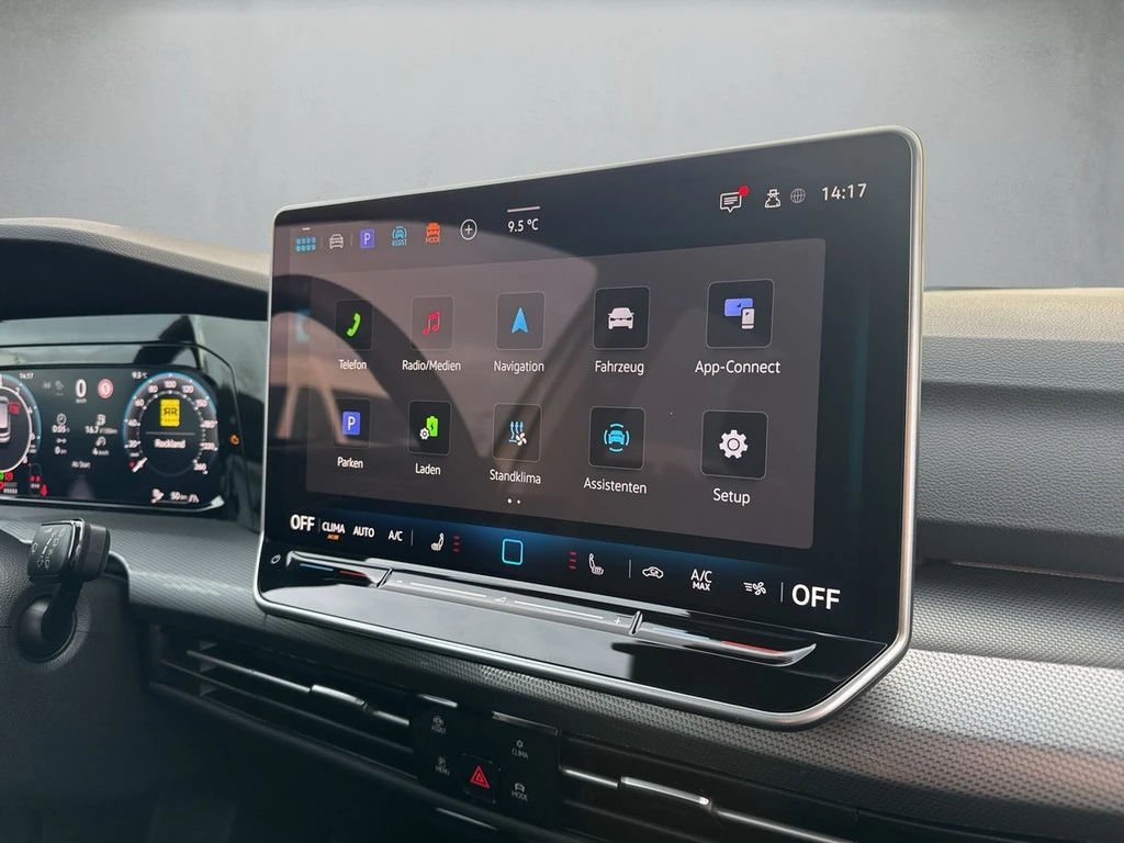 Volkswagen-Golf-image-9