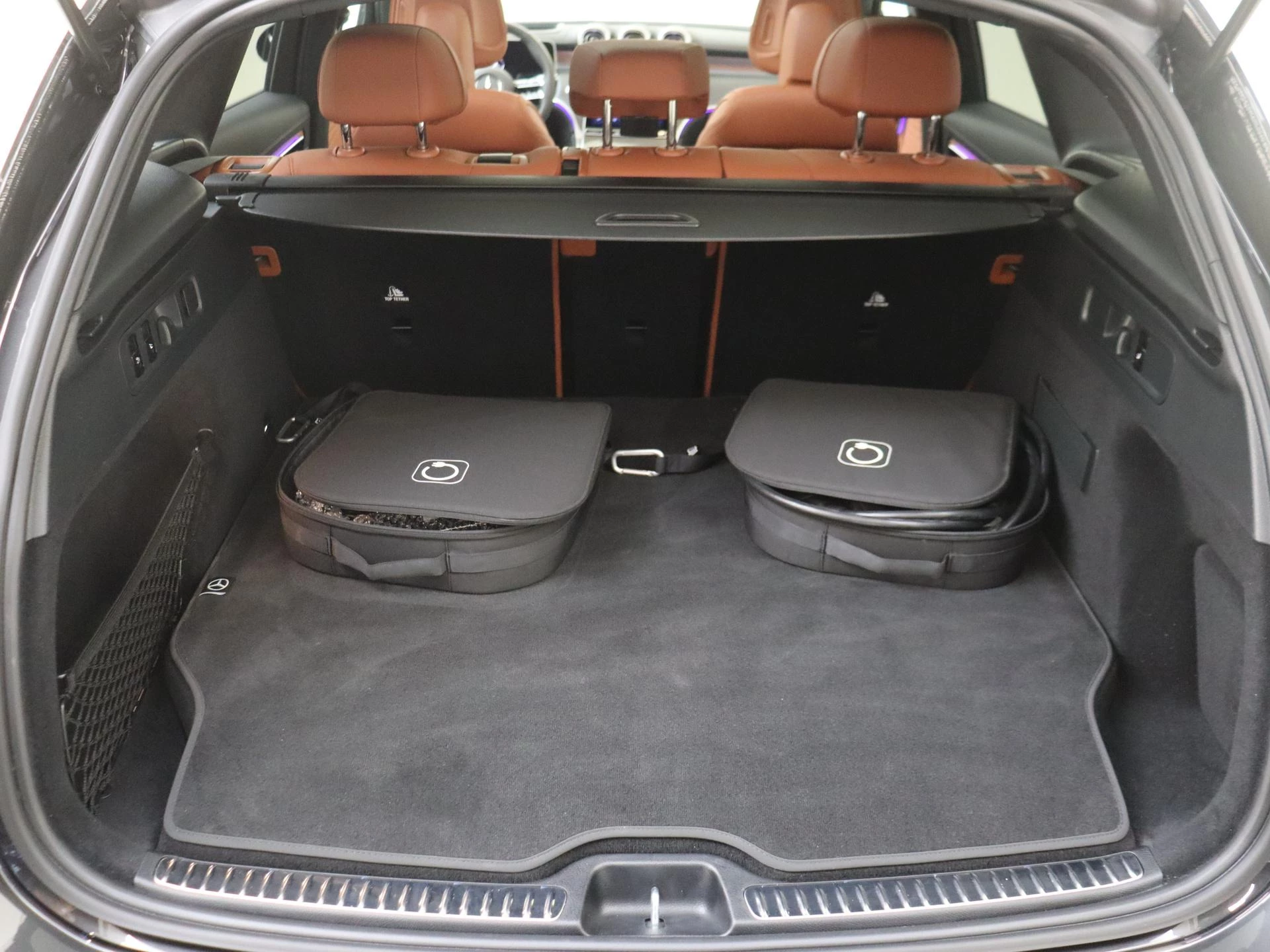 Mercedes-Benz-GLC-image-29