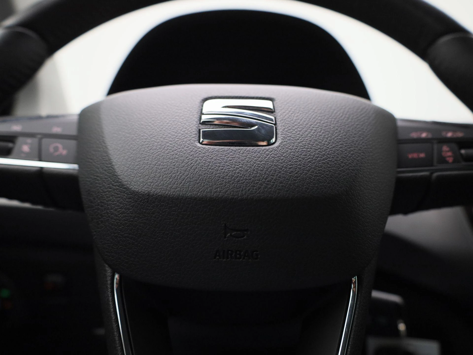 SEAT-Ibiza-image-25
