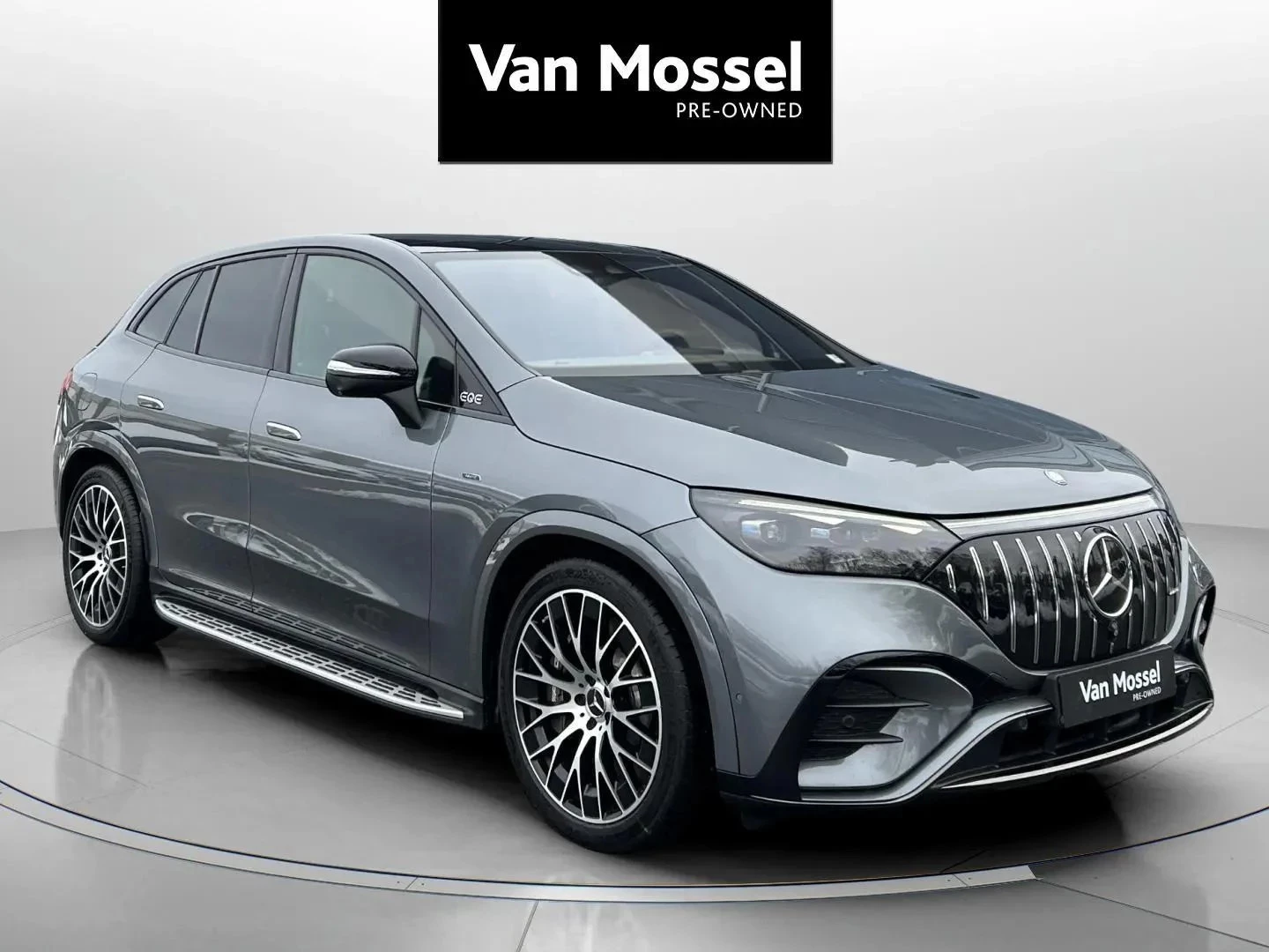 Mercedes-Benz-EQE-image-2