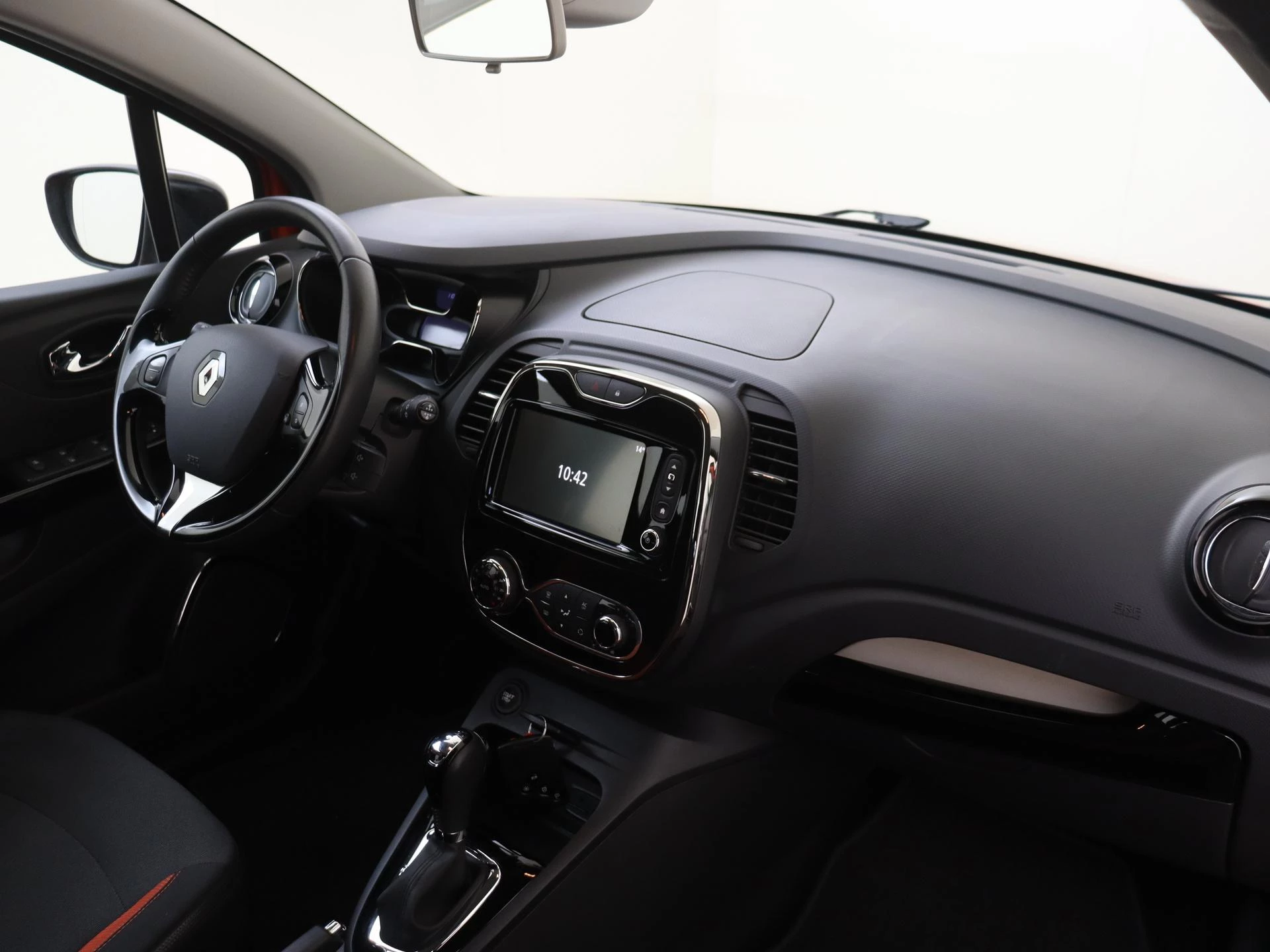 Renault-Captur-image-4