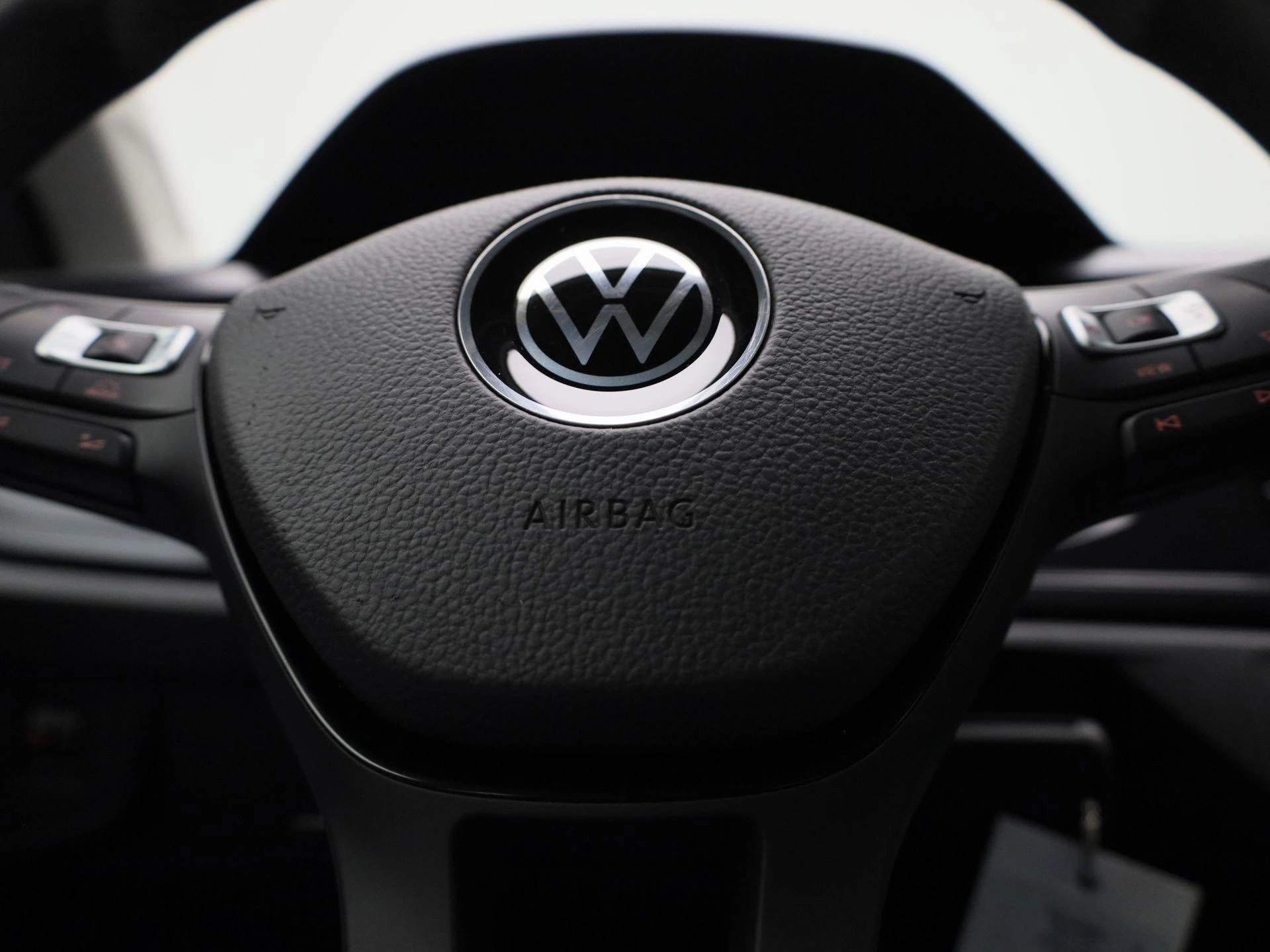 Volkswagen-Polo-image-26