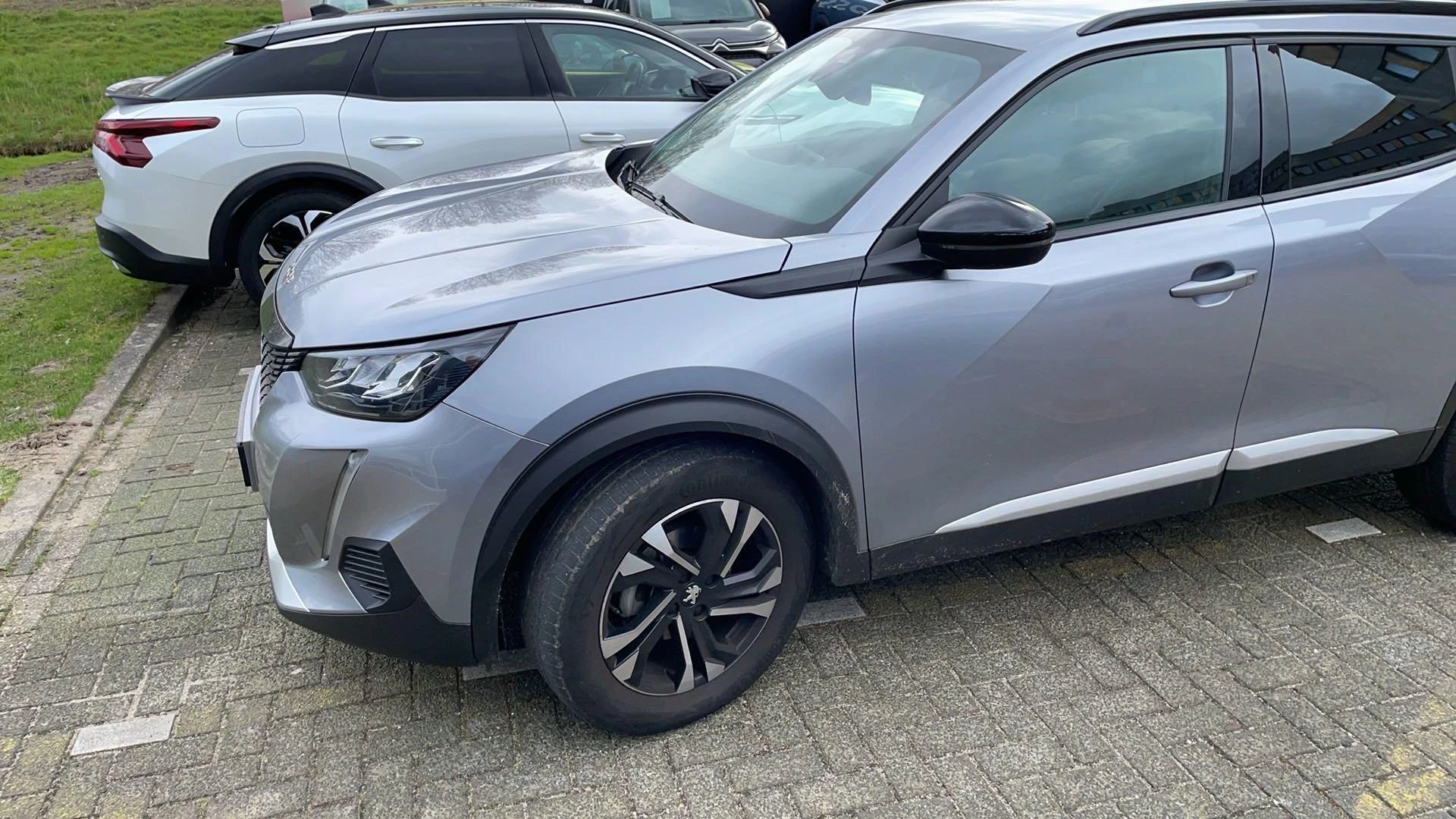 Peugeot 2008 1.2 PureTech Allure Pack