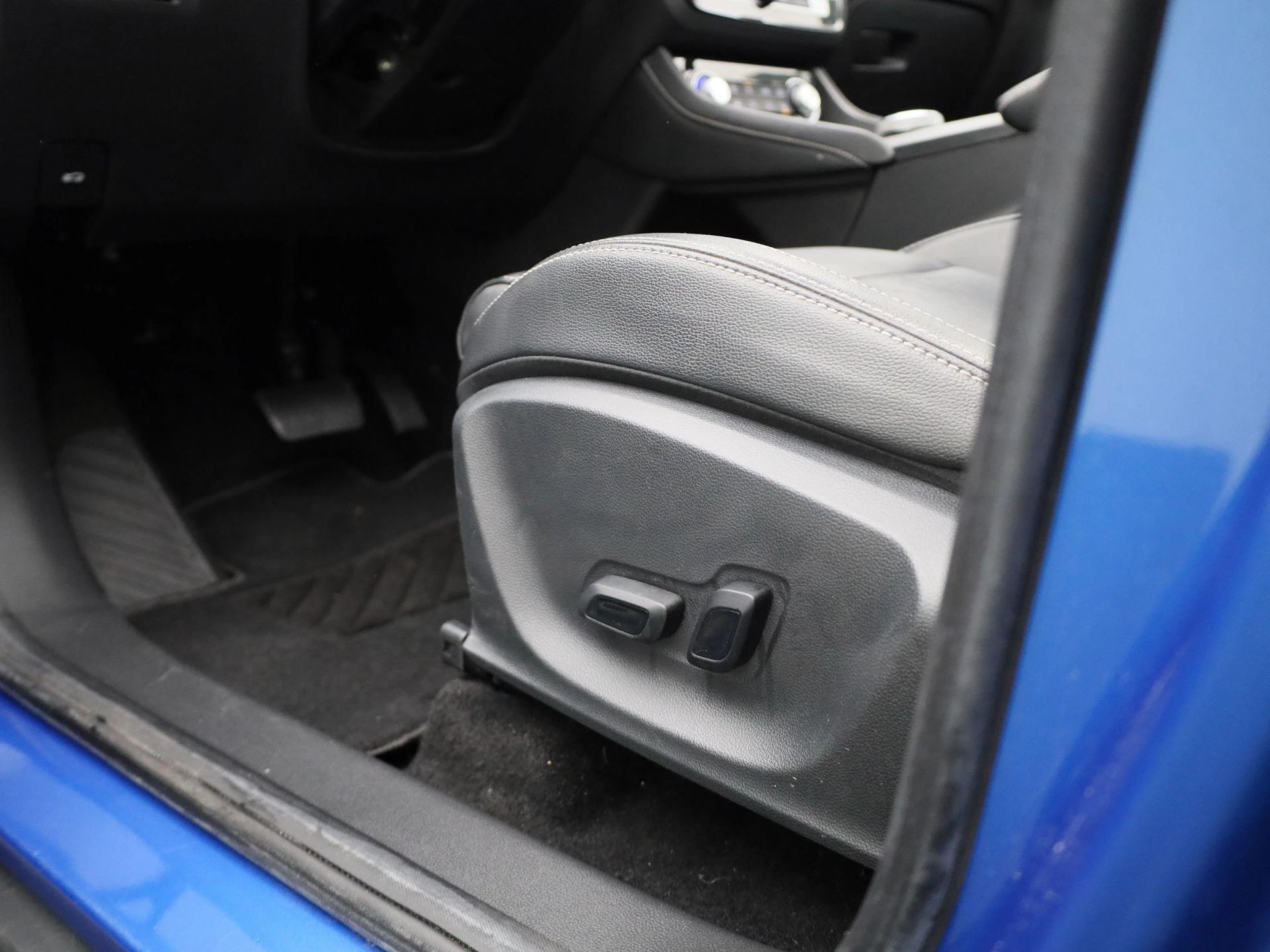 MG-ZS EV-image-30