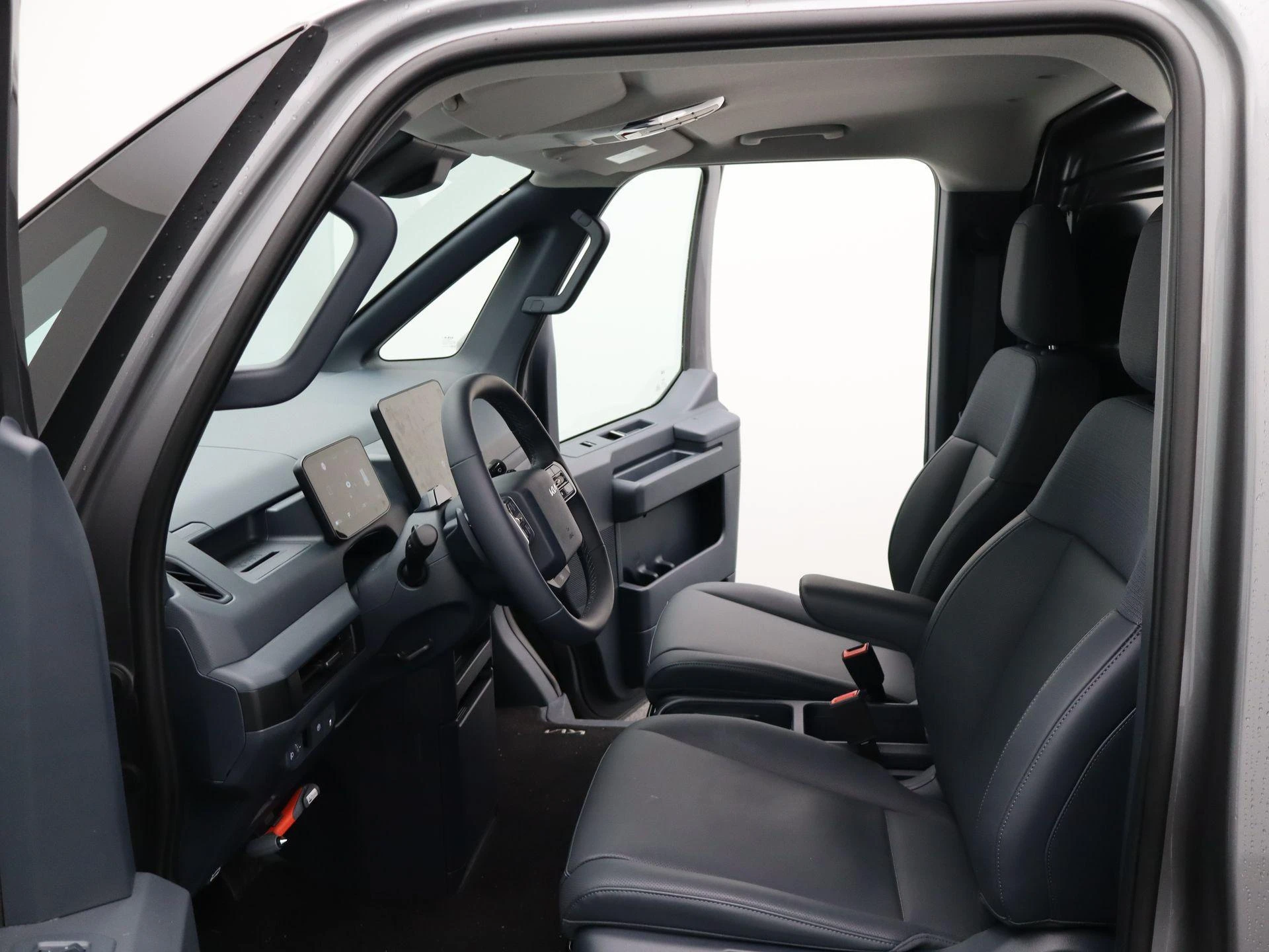 Kia-PV5-image-5