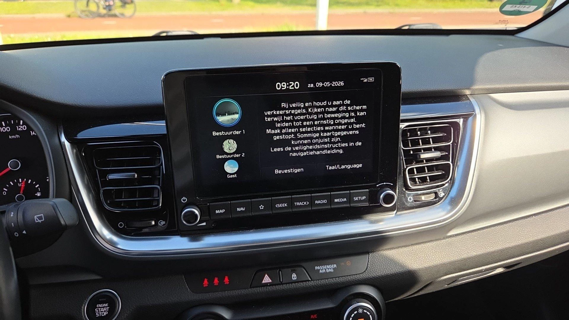 Kia-Stonic-image-10