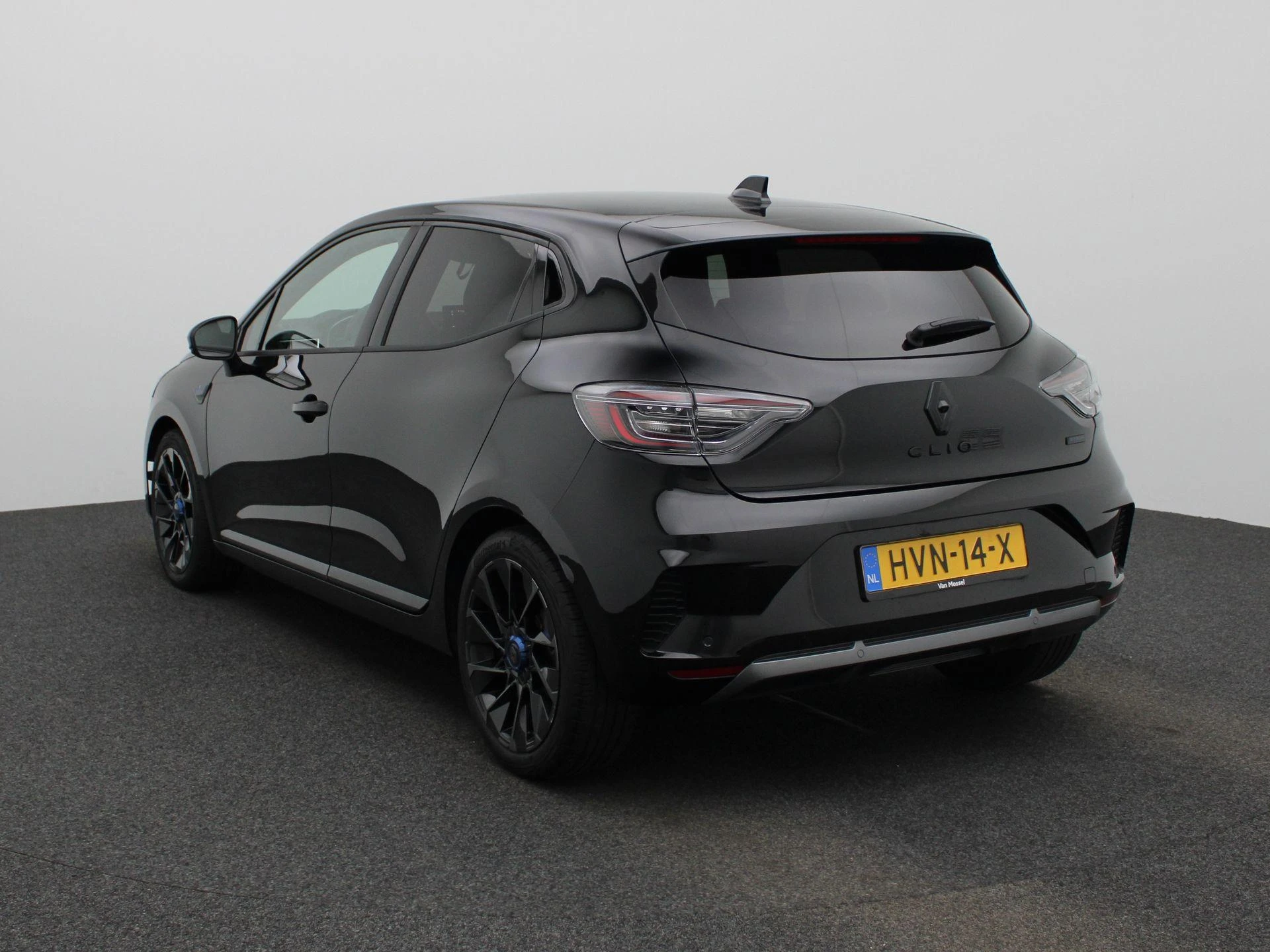 Renault-Clio-image-1