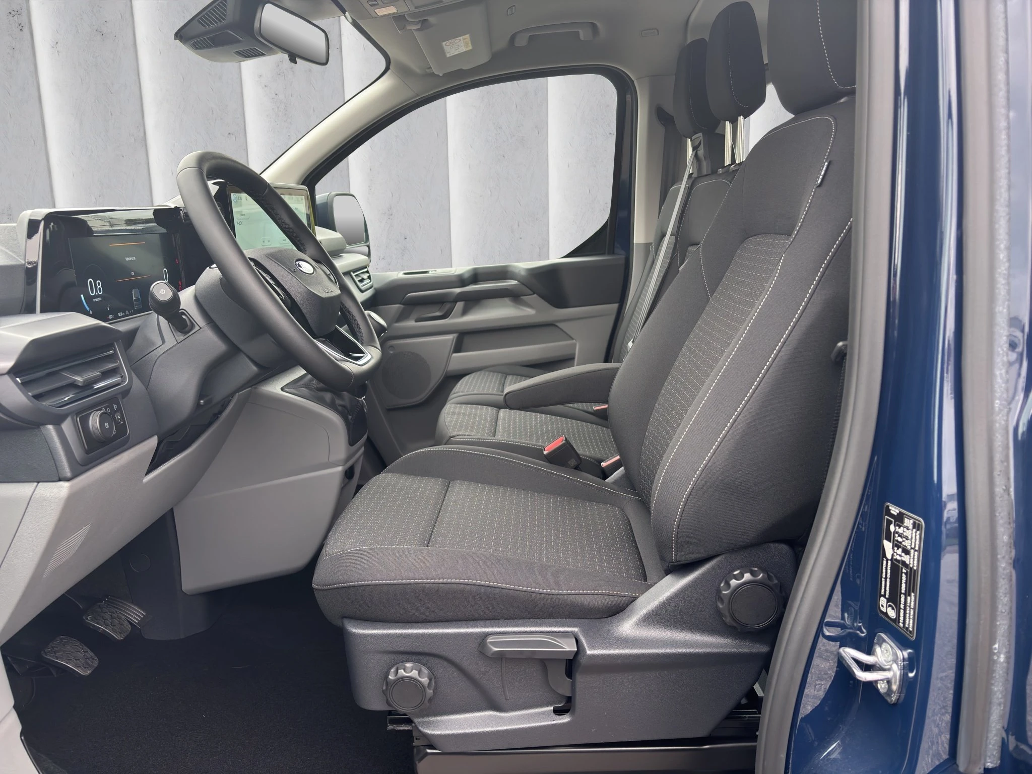 Ford-Tourneo Custom-image-9