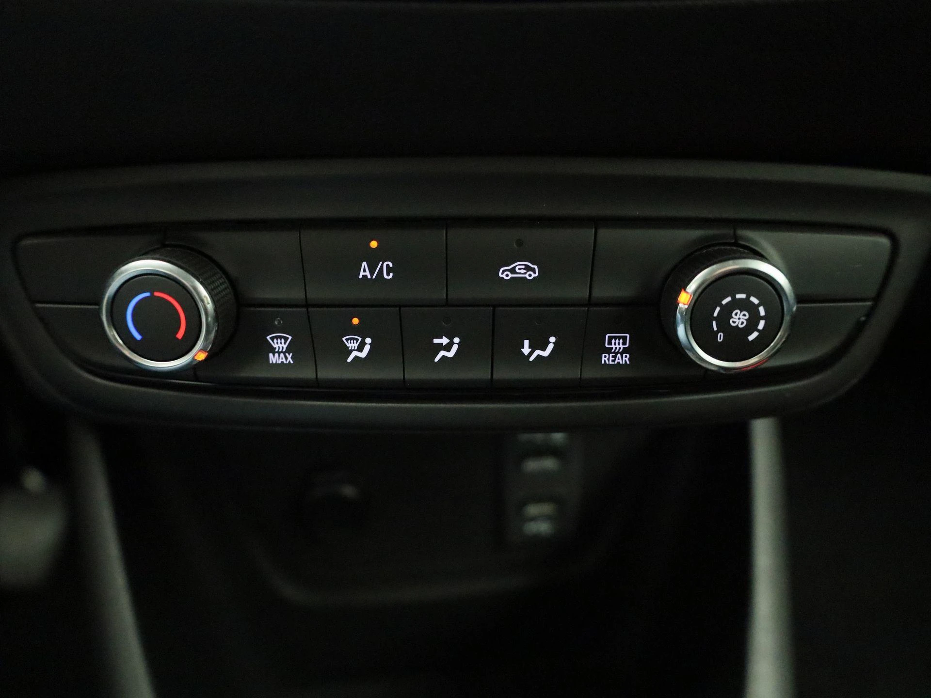 Opel-Crossland-image-18
