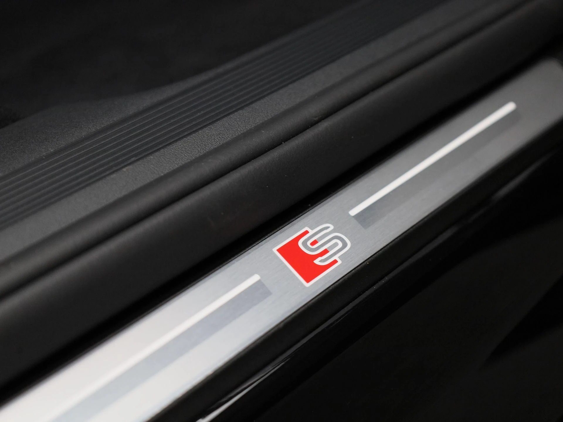 Audi-Q4 Sportback e-tron-image-52