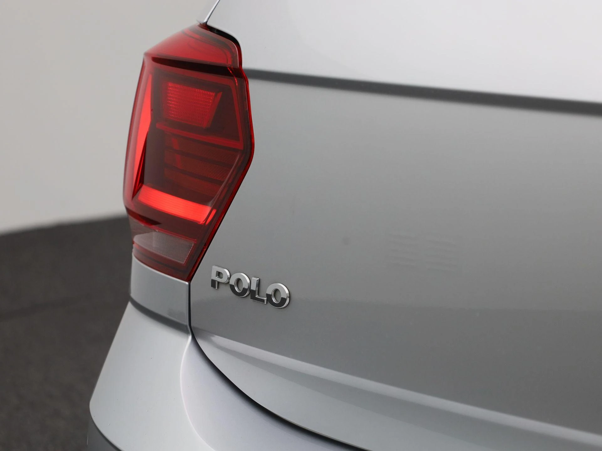 Volkswagen-Polo-image-37