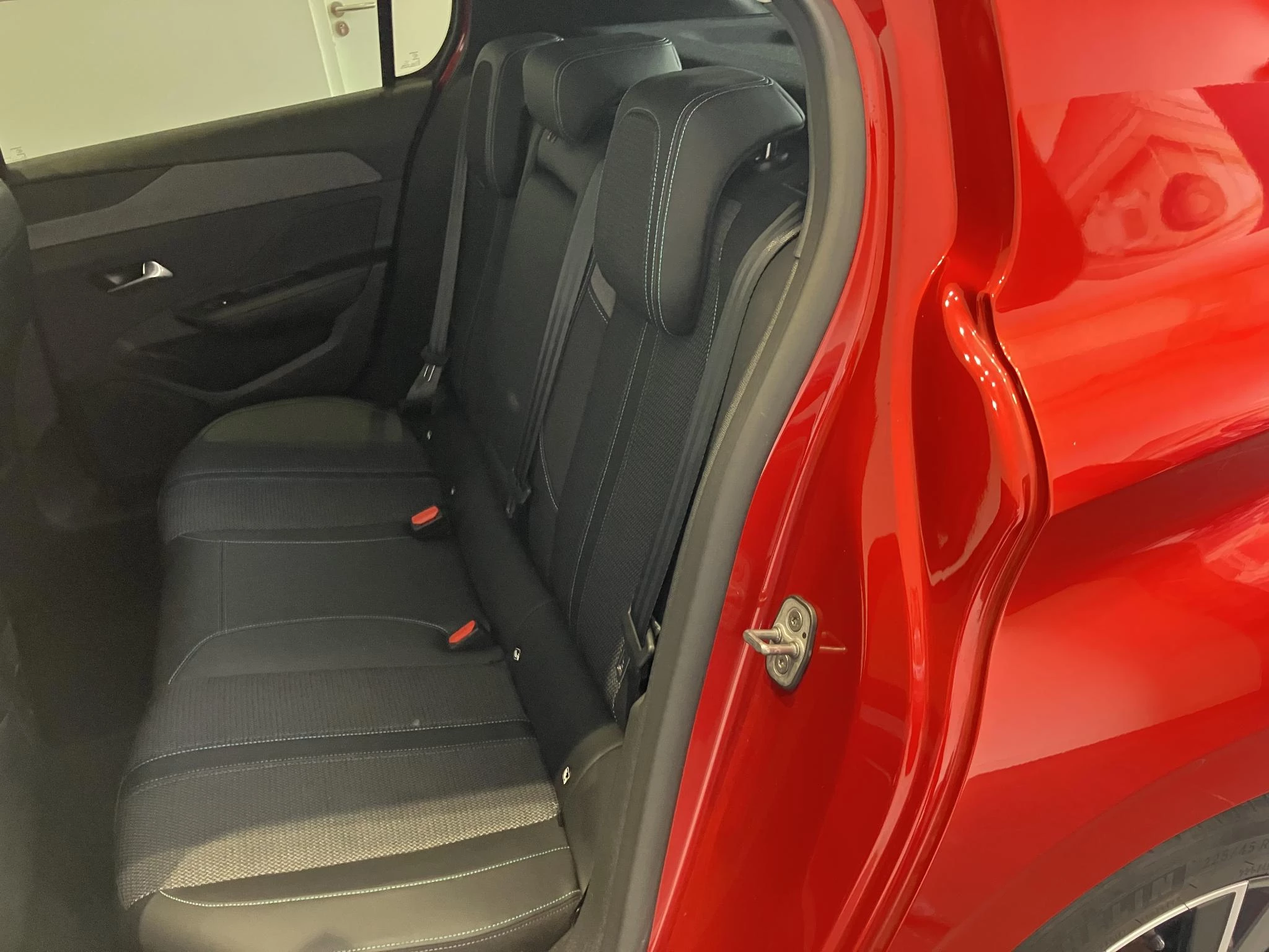 Peugeot-308-image-9