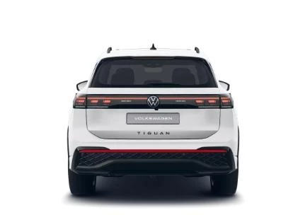 Volkswagen-Tiguan-image-11