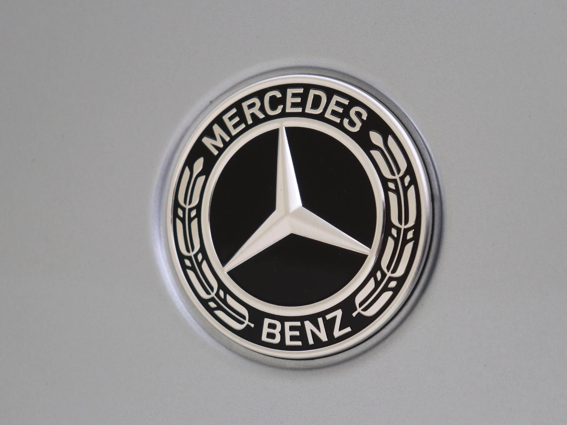 Mercedes-Benz-GLB-image-26