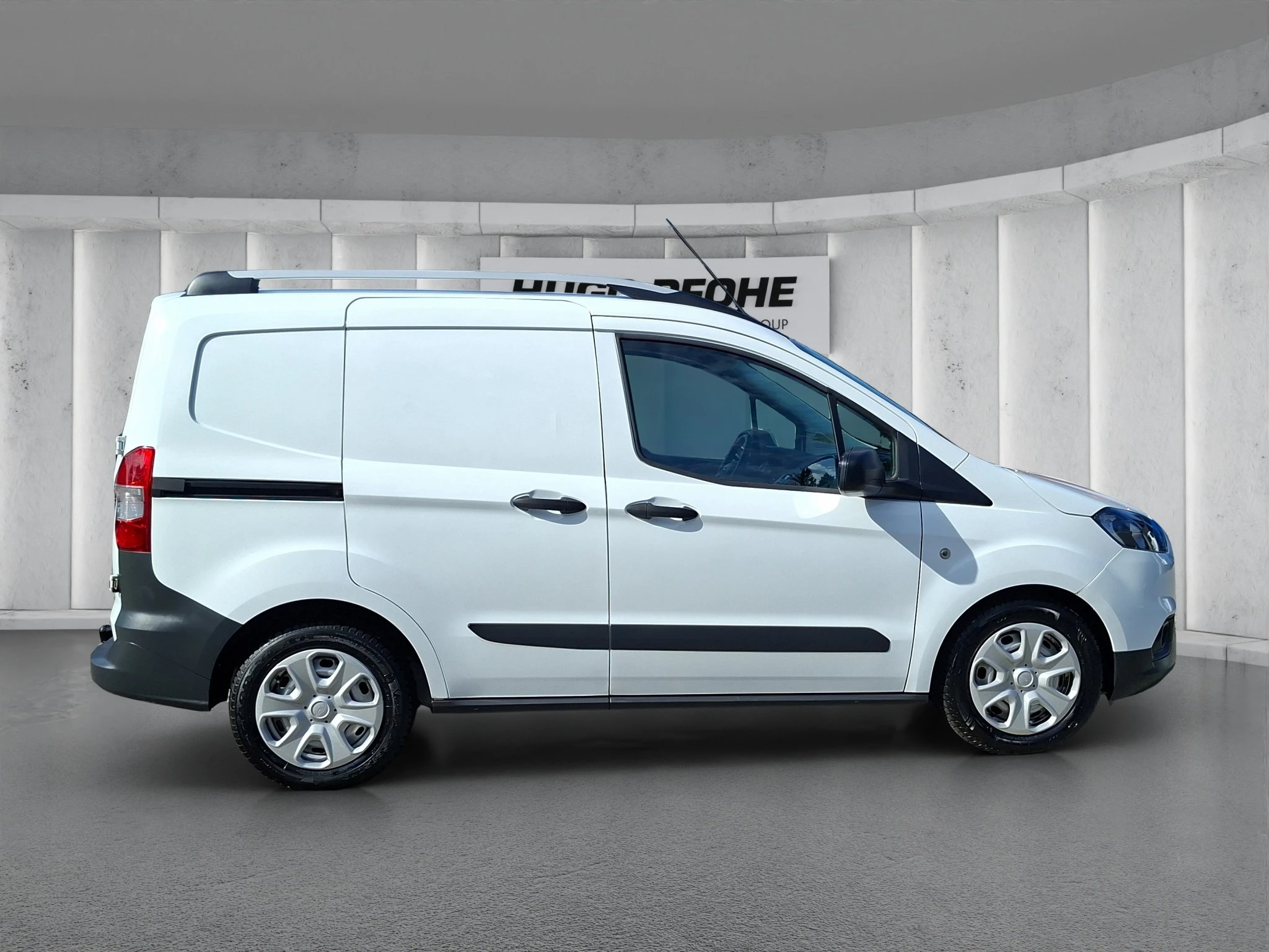 Ford-Transit Courier-image-5