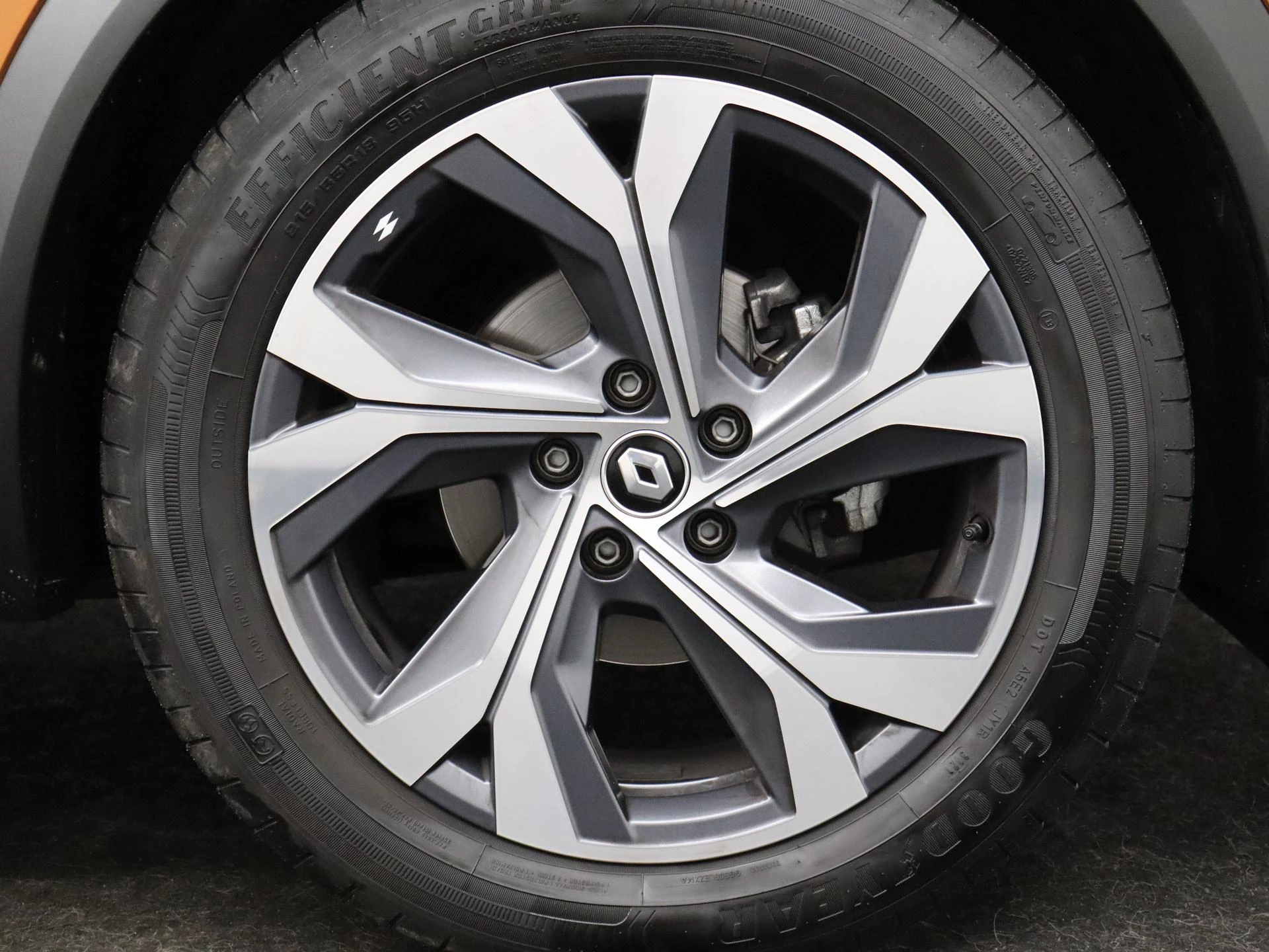 Renault-Captur-image-5
