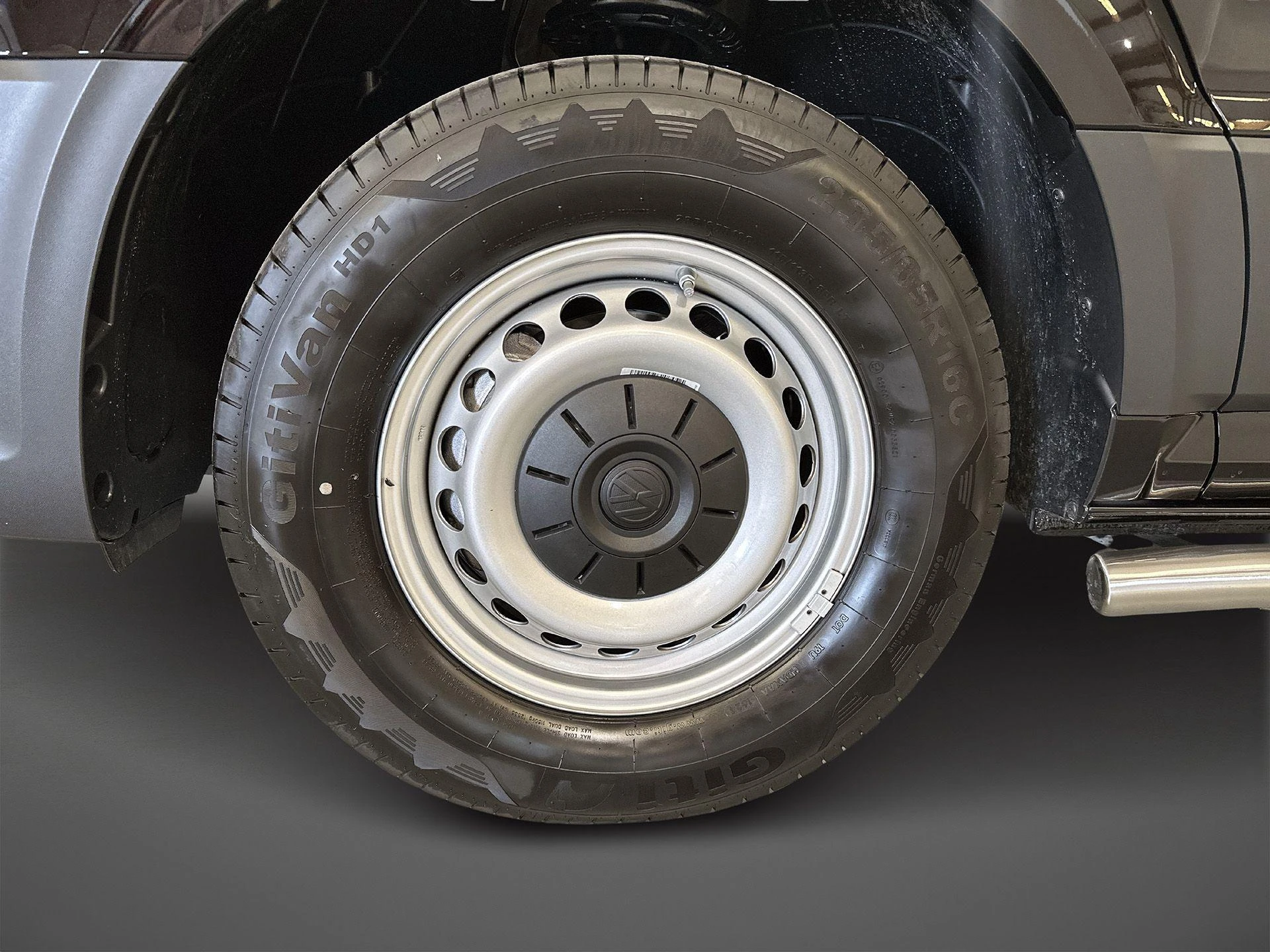 Volkswagen-Crafter-image-10