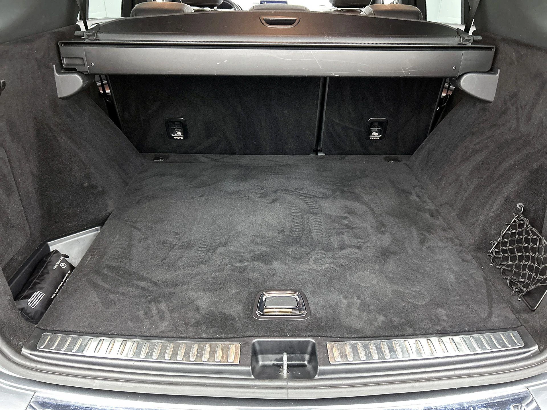 Mercedes-Benz-GLE-image-29