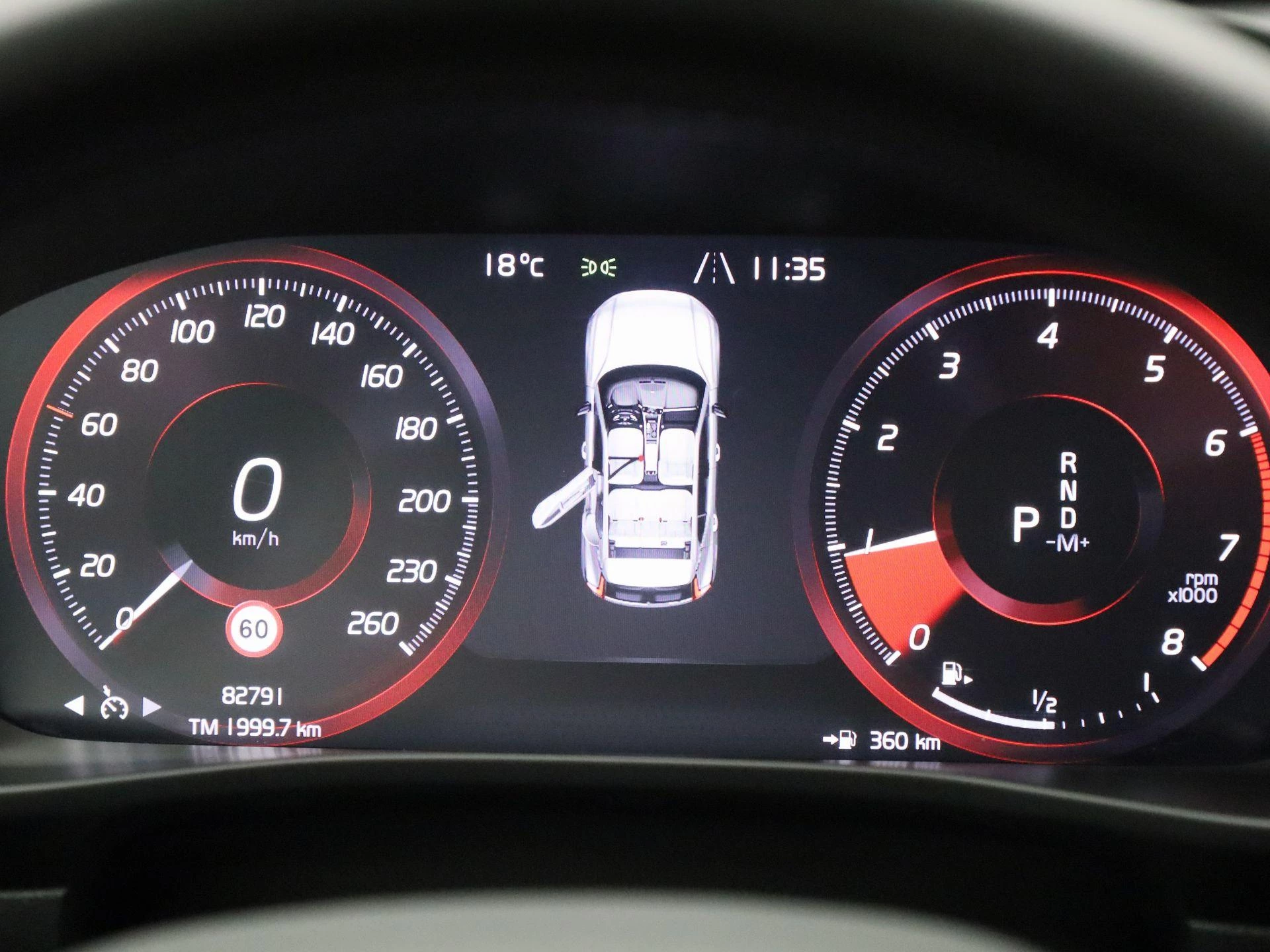 Volvo-XC40-image-7