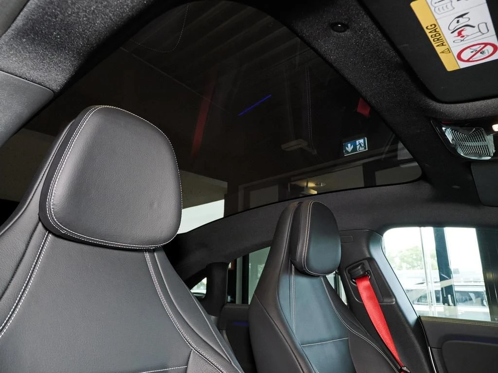 Mercedes-Benz-CLA 250+-image-15