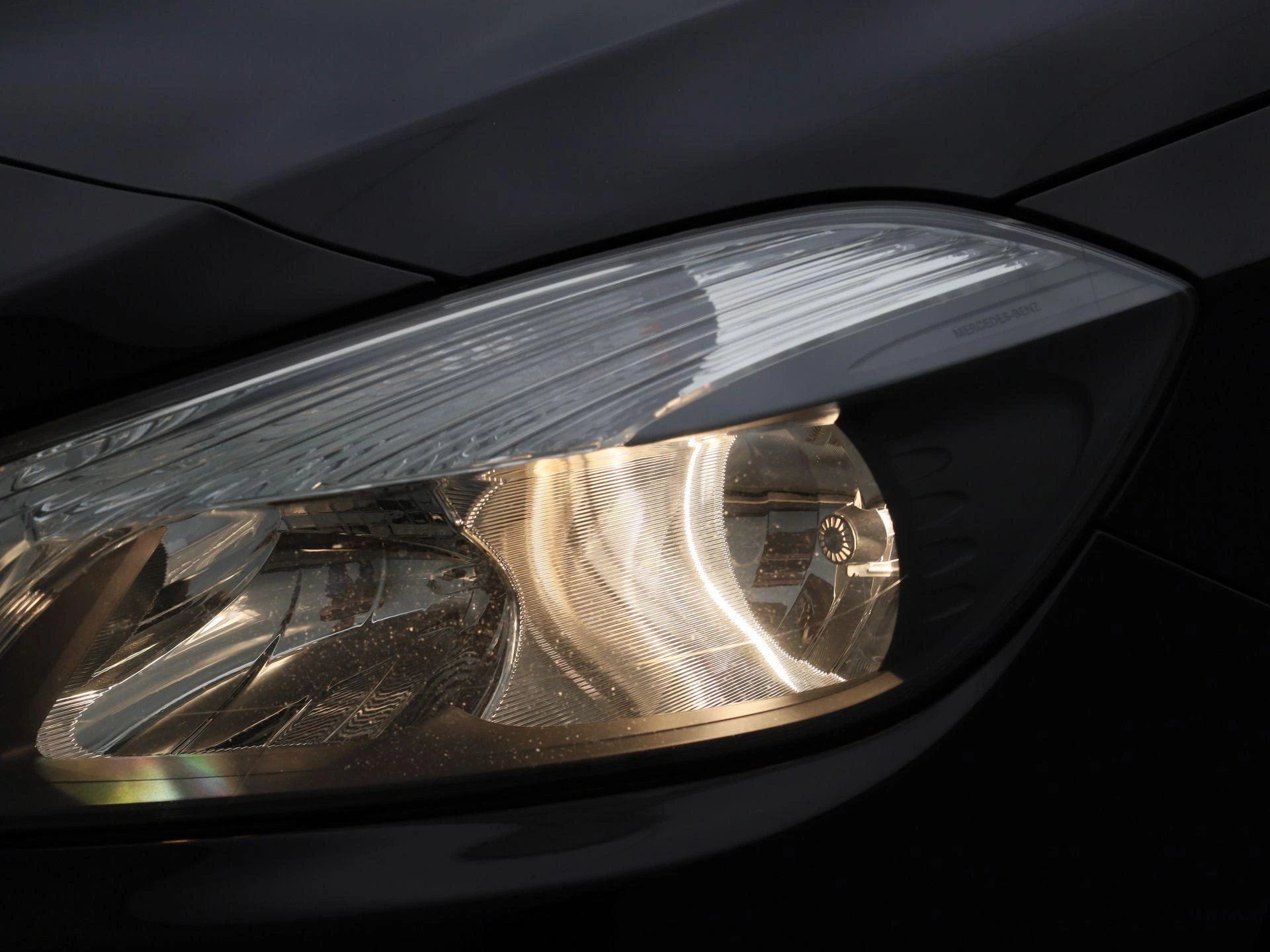 Mercedes-Benz-A-Klasse-image-12