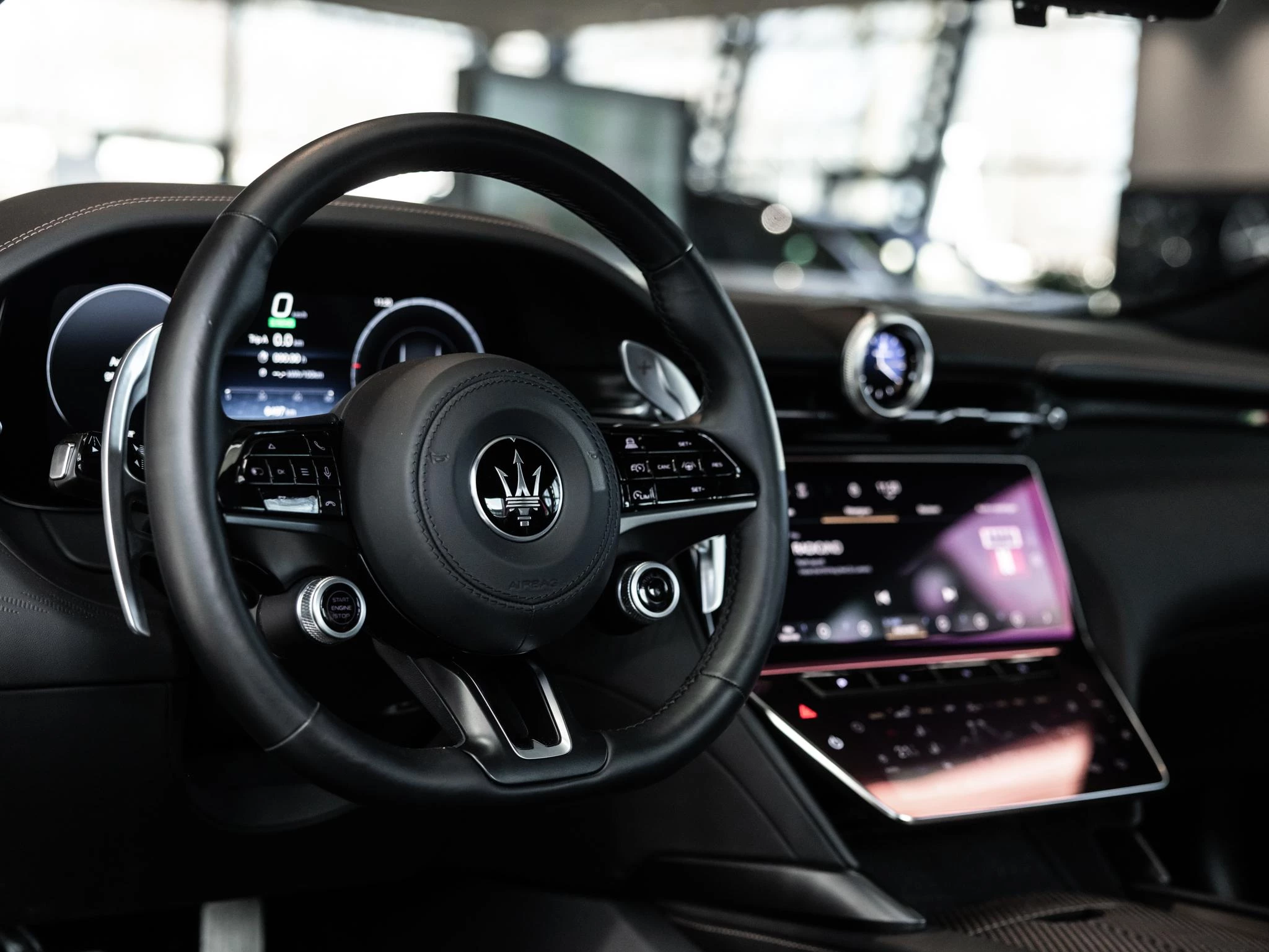 Maserati-GranTurismo-image-24