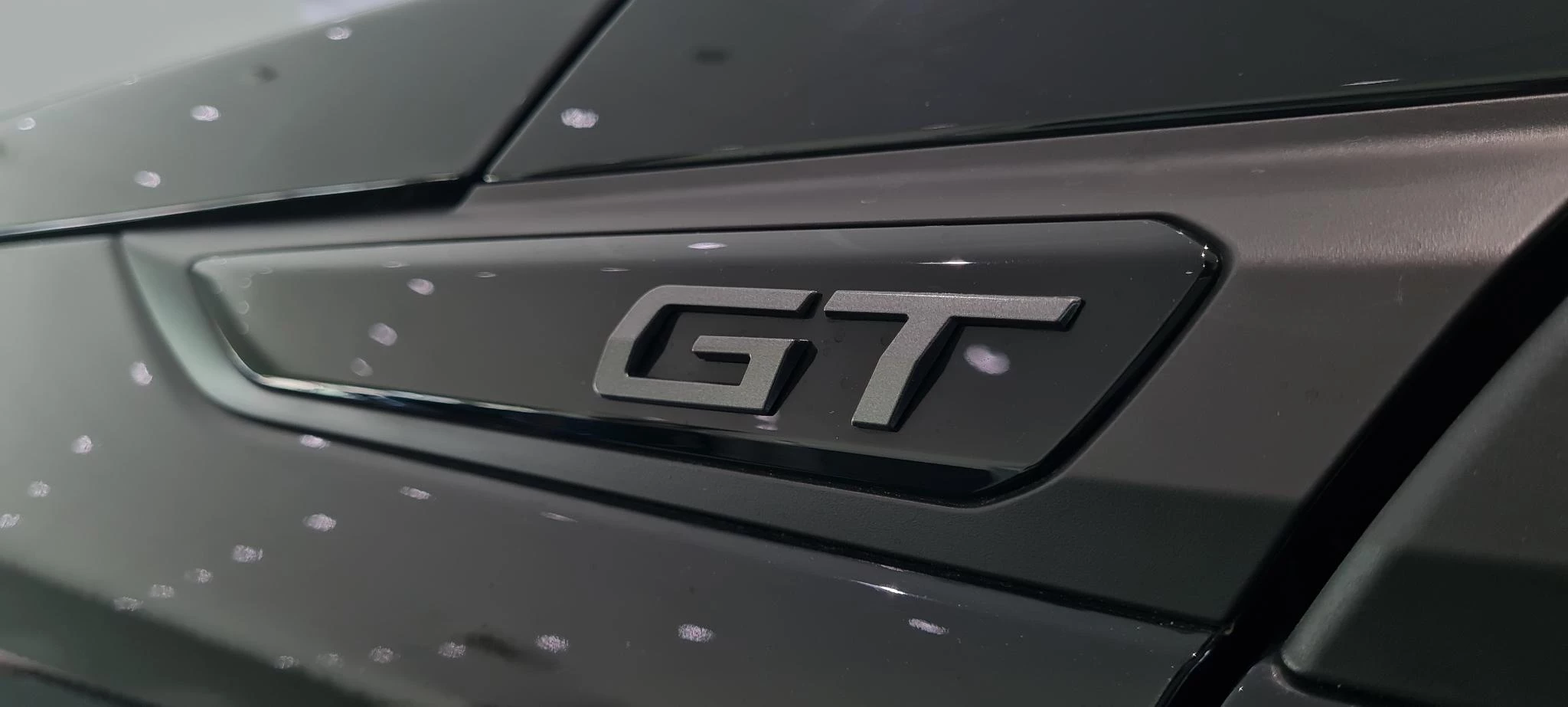 Peugeot 2008 1.2 Hybrid 145 GT