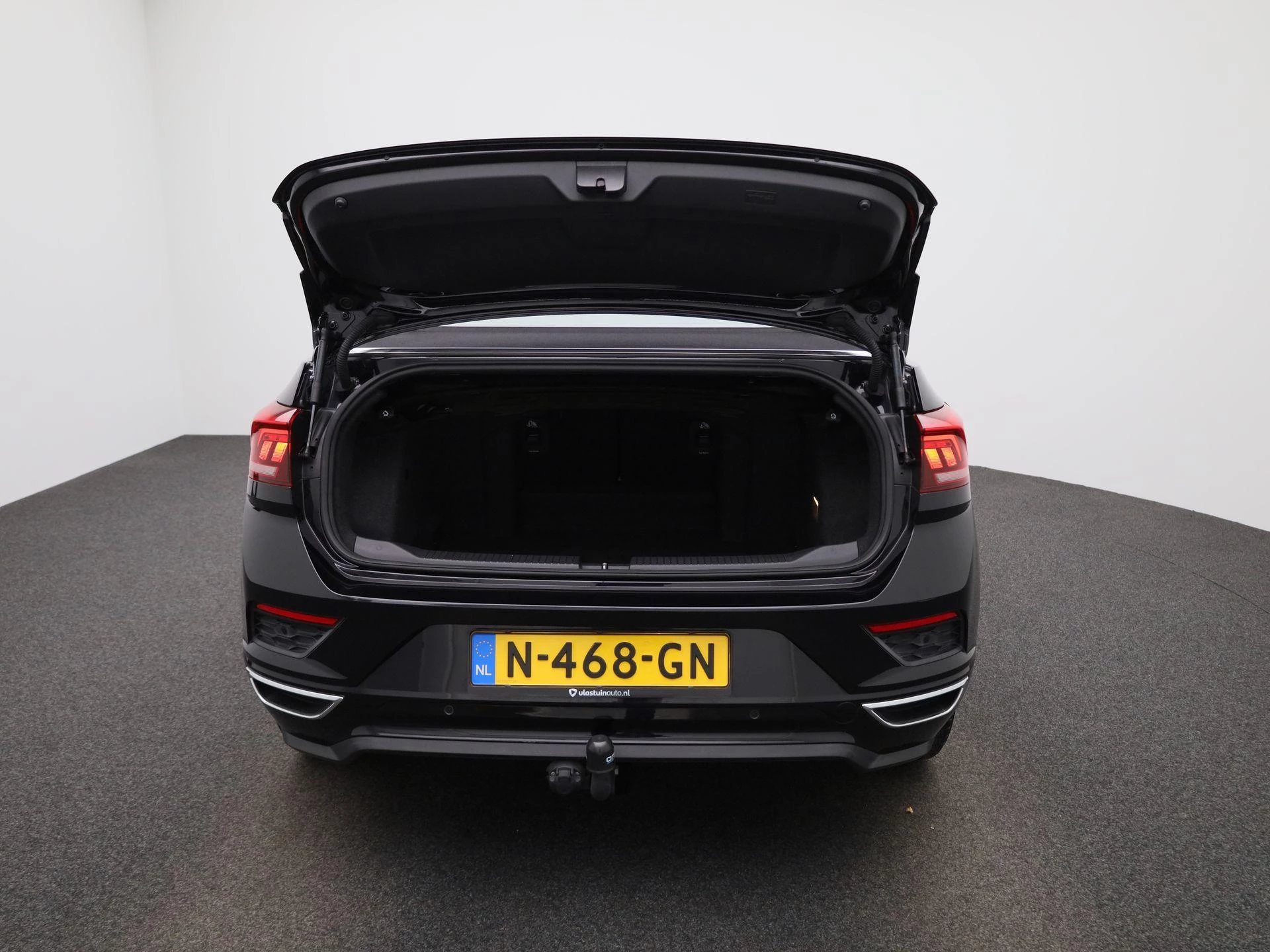 Volkswagen-T-Roc-image-9