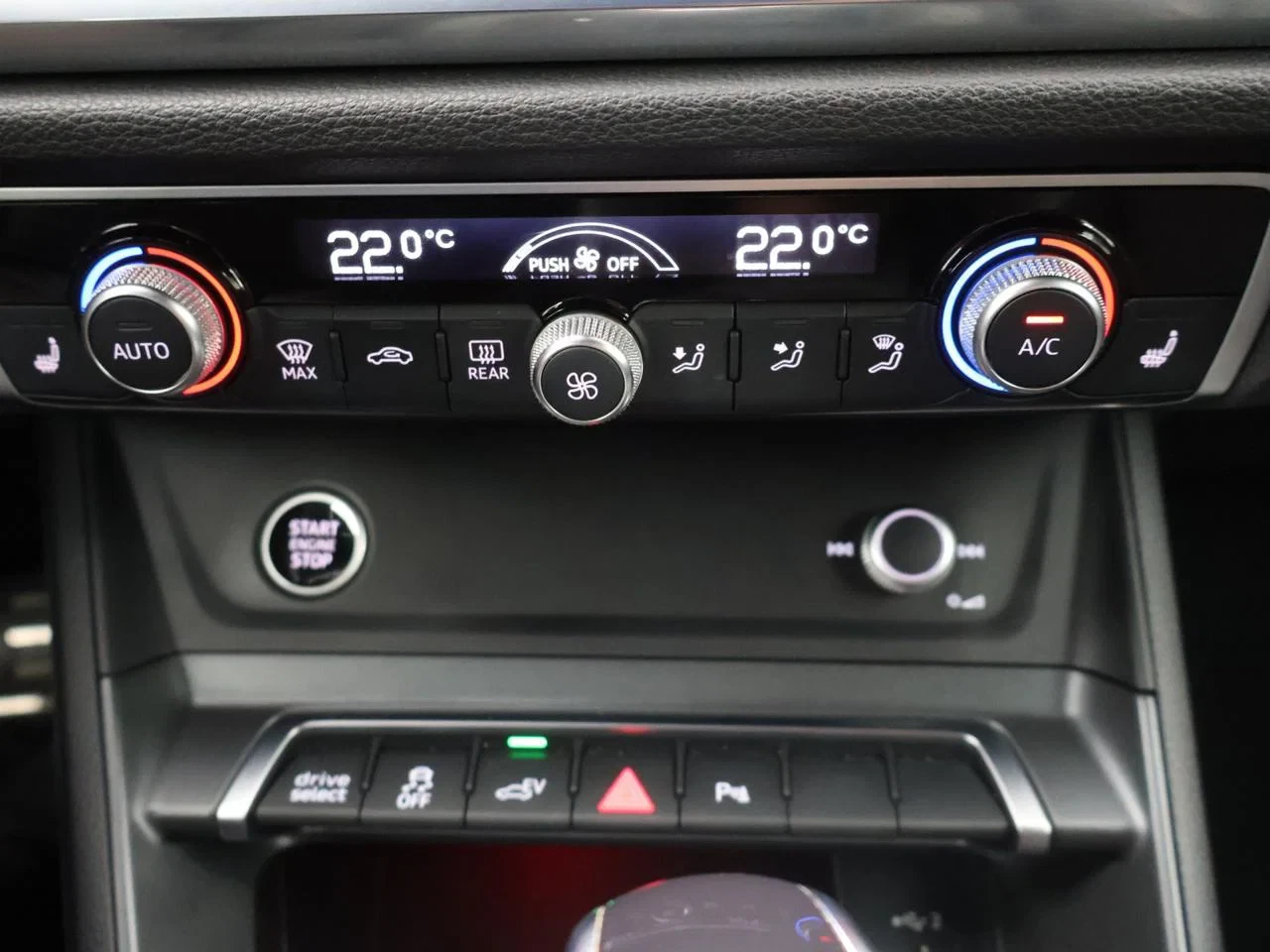 Audi-Q3-image-15