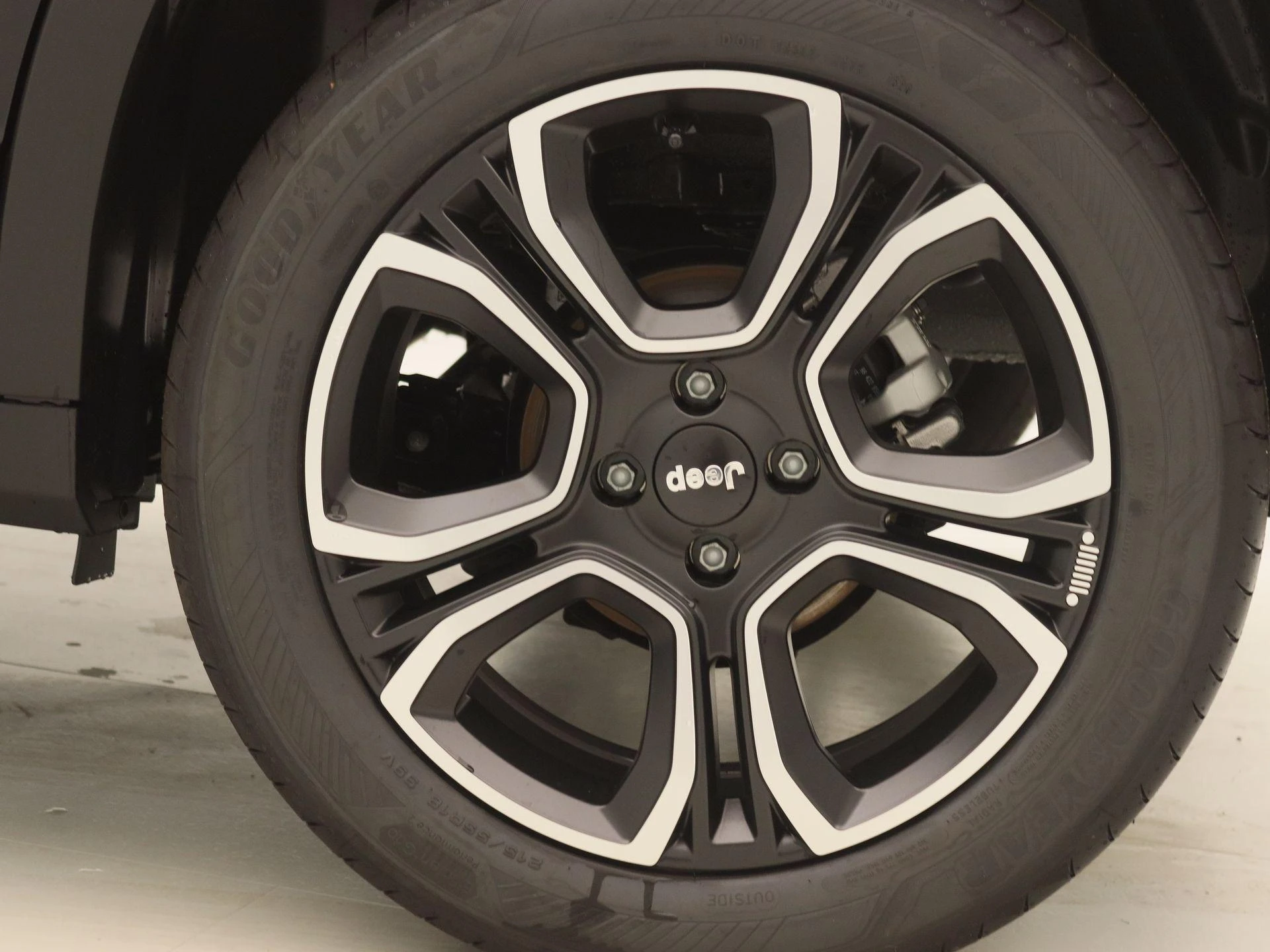 Jeep-Avenger-image-16