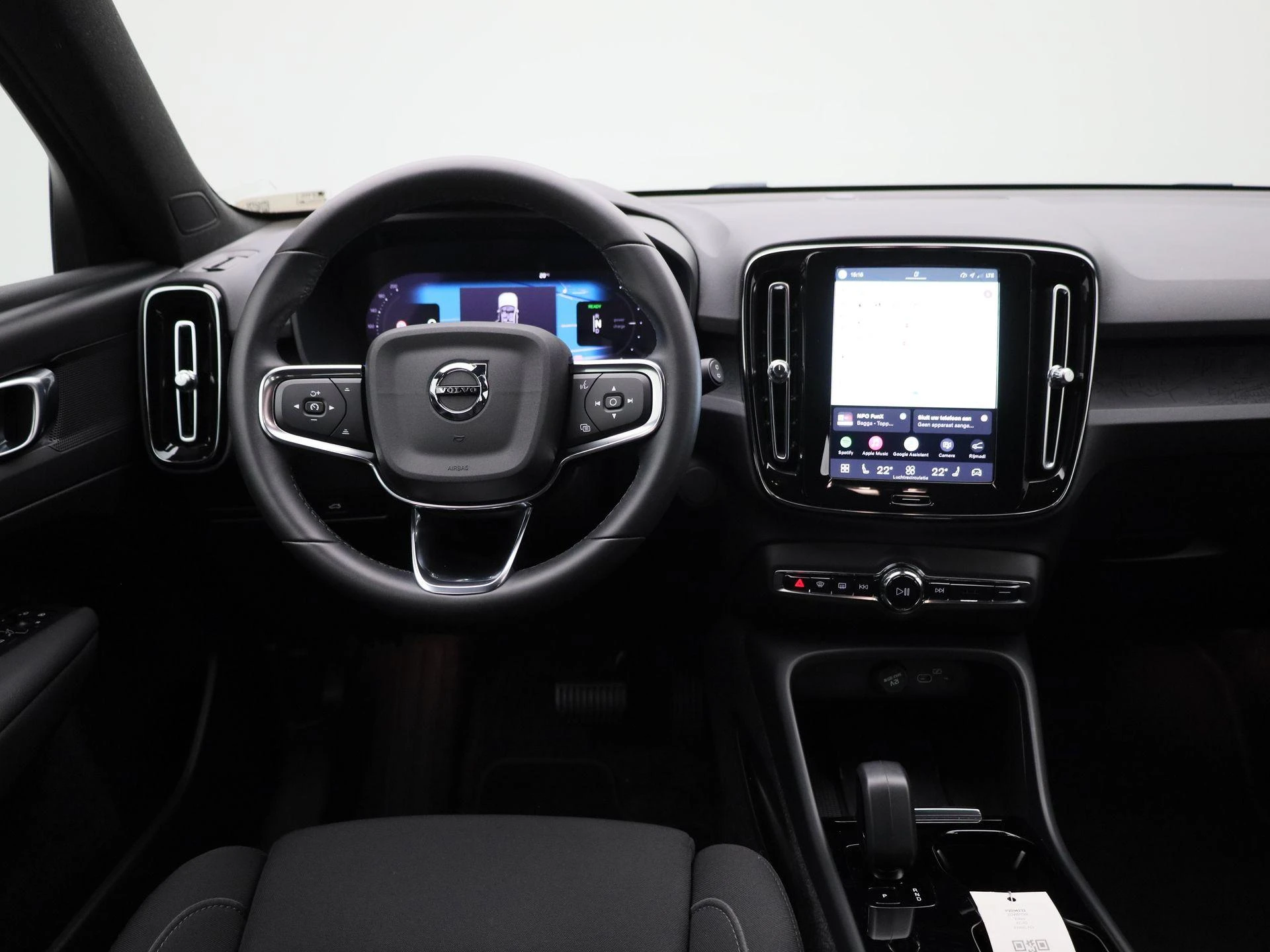 Volvo-XC40-image-6