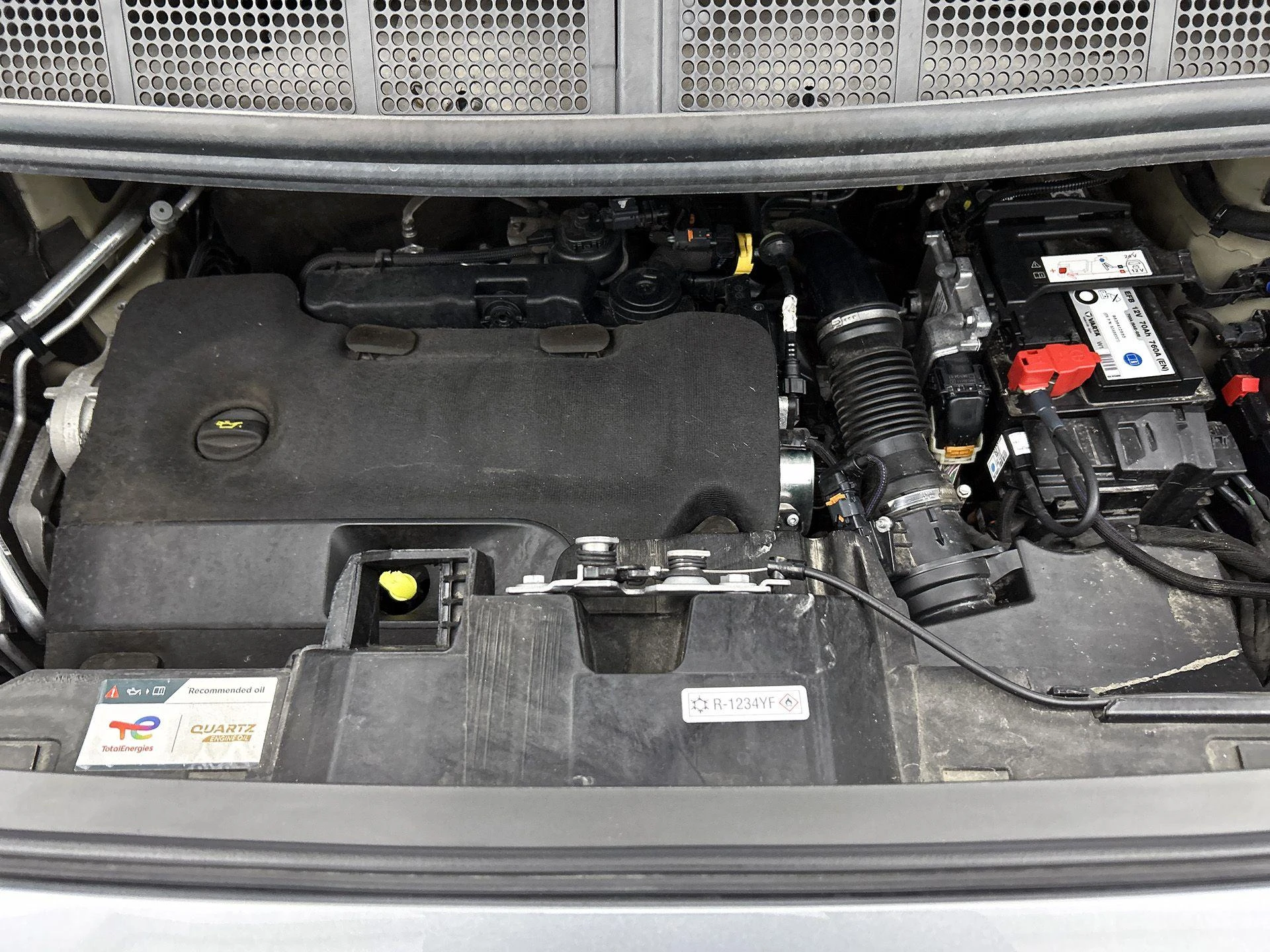 Opel-Vivaro-image-30