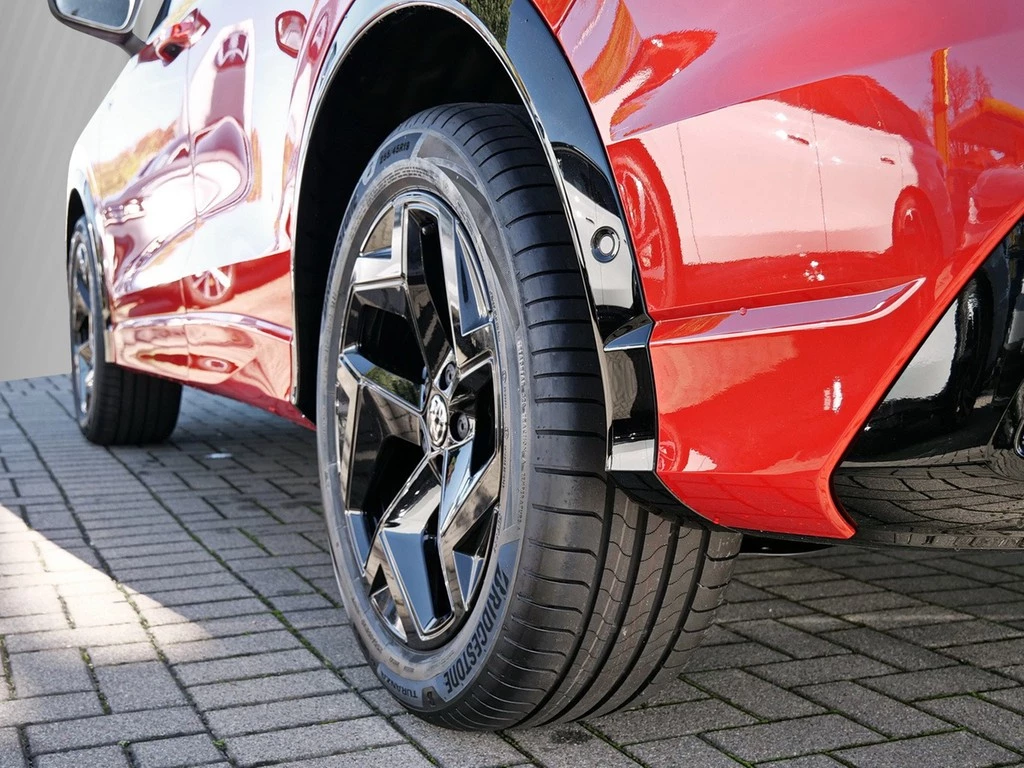 Volkswagen Tiguan R-Line 1.5 l eTSI DSG 110 kW / 150 PS
