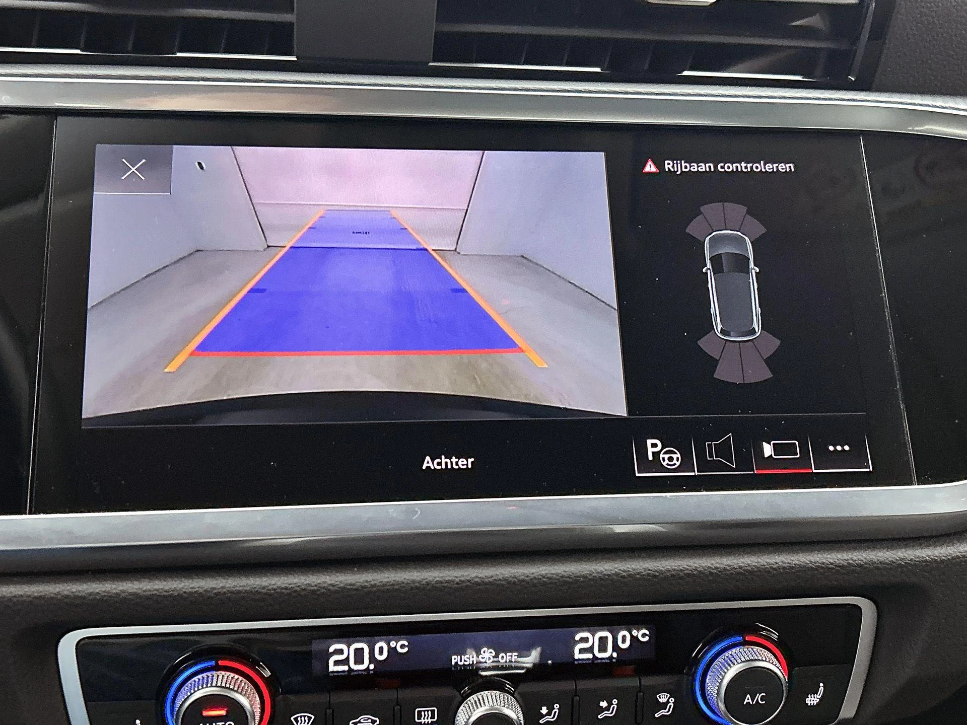 Audi-Q3-image-17