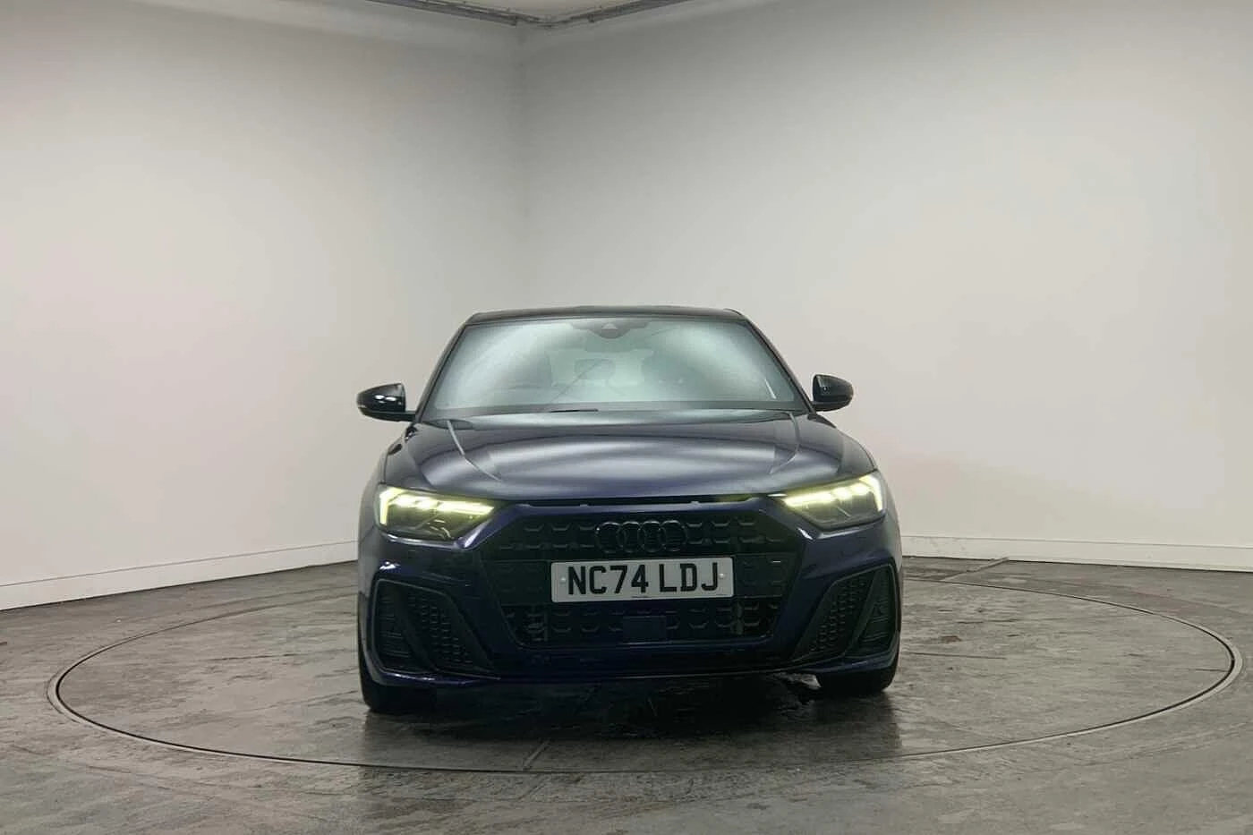Audi-A1 Sportback-image-6