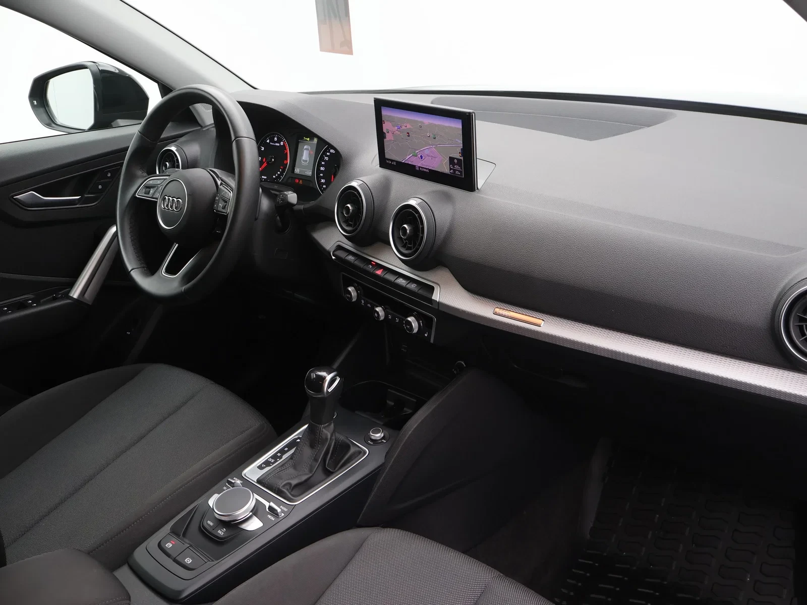 Audi-Q2-image-2