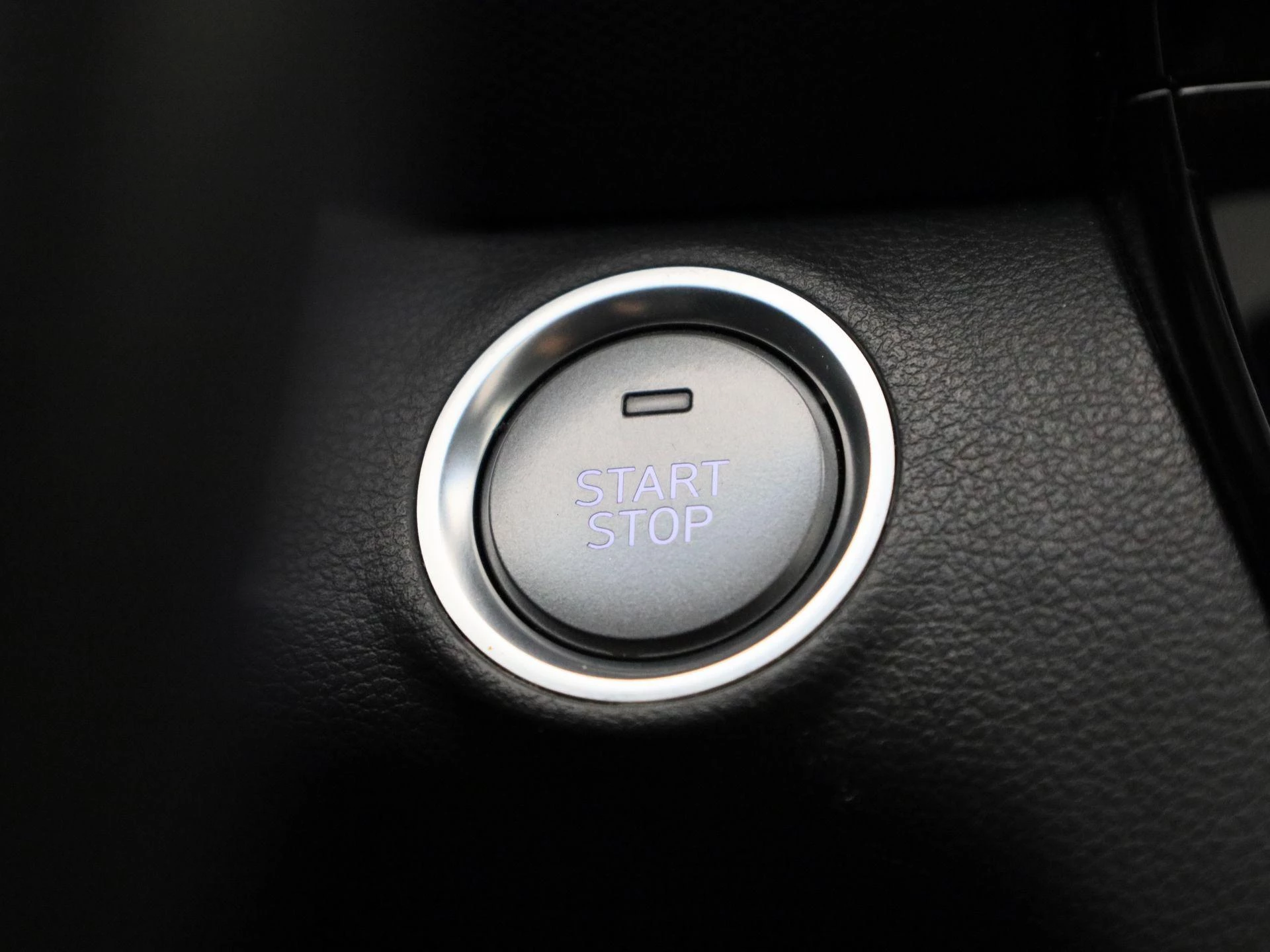 Hyundai-IONIQ-image-19