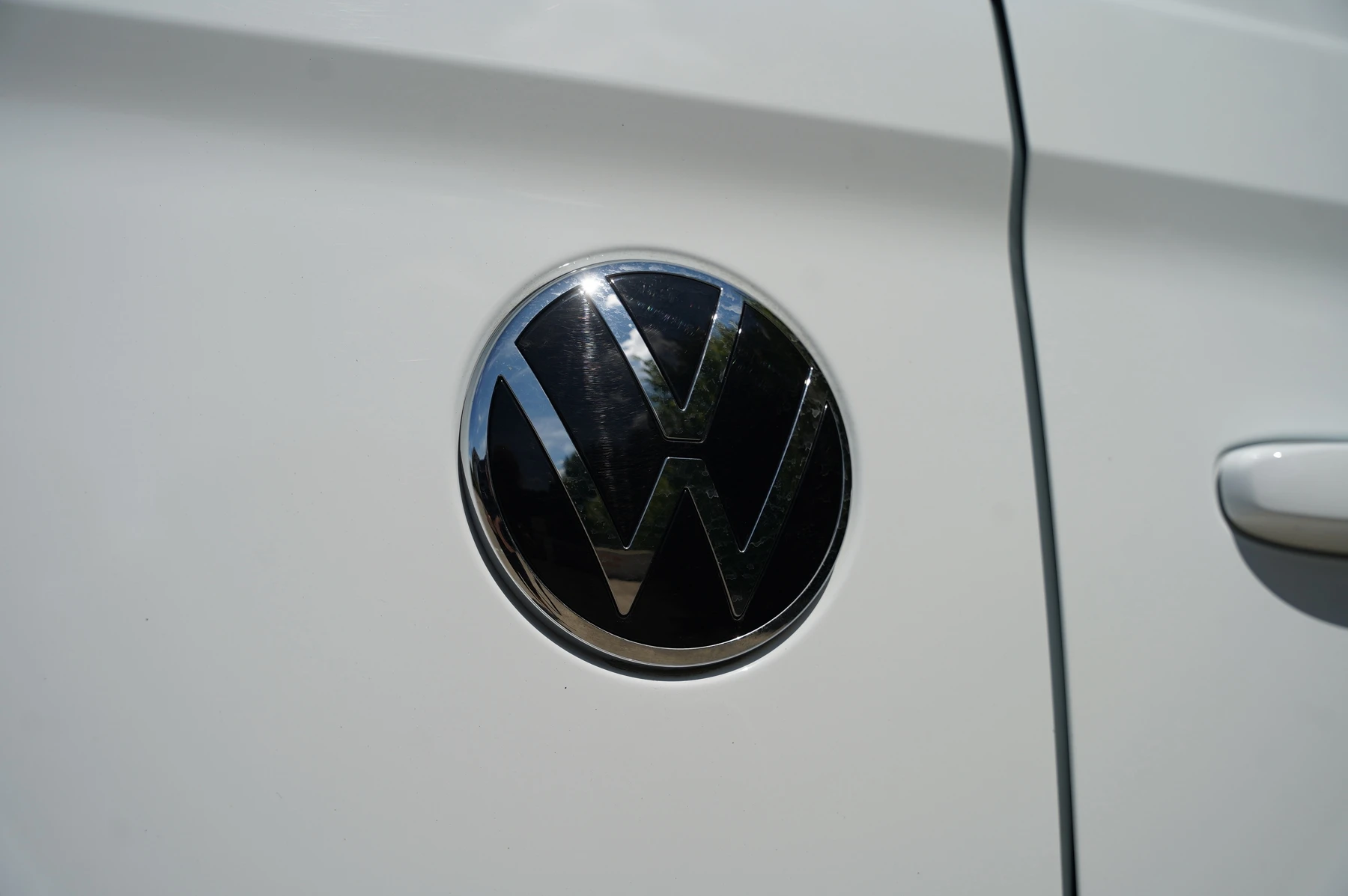 Volkswagen-Transporter-image-36