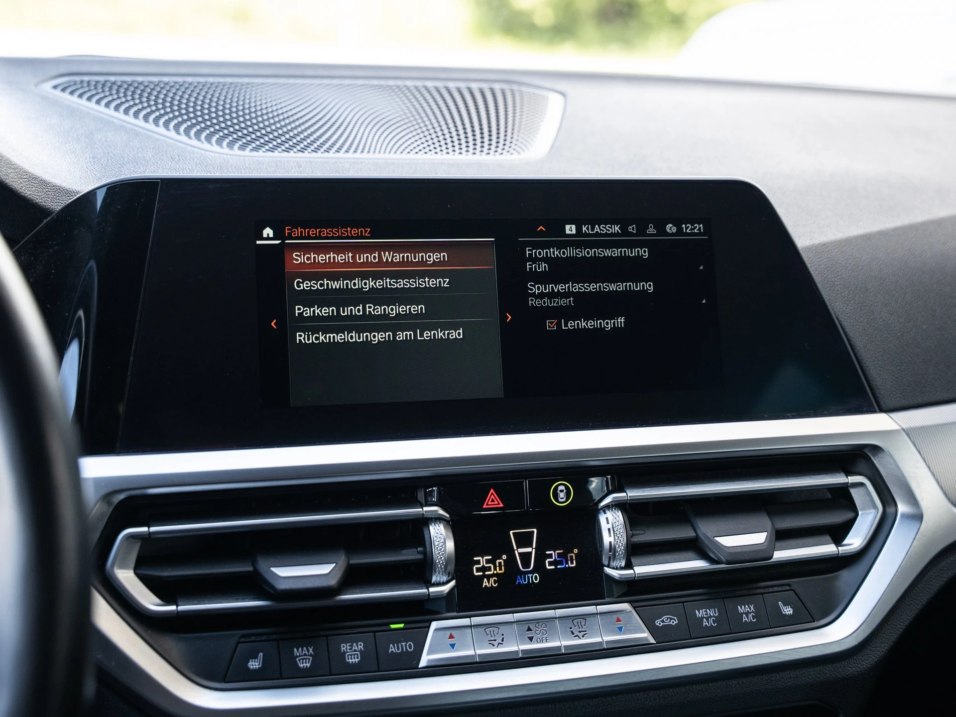 BMW-3er Reihe-image-15