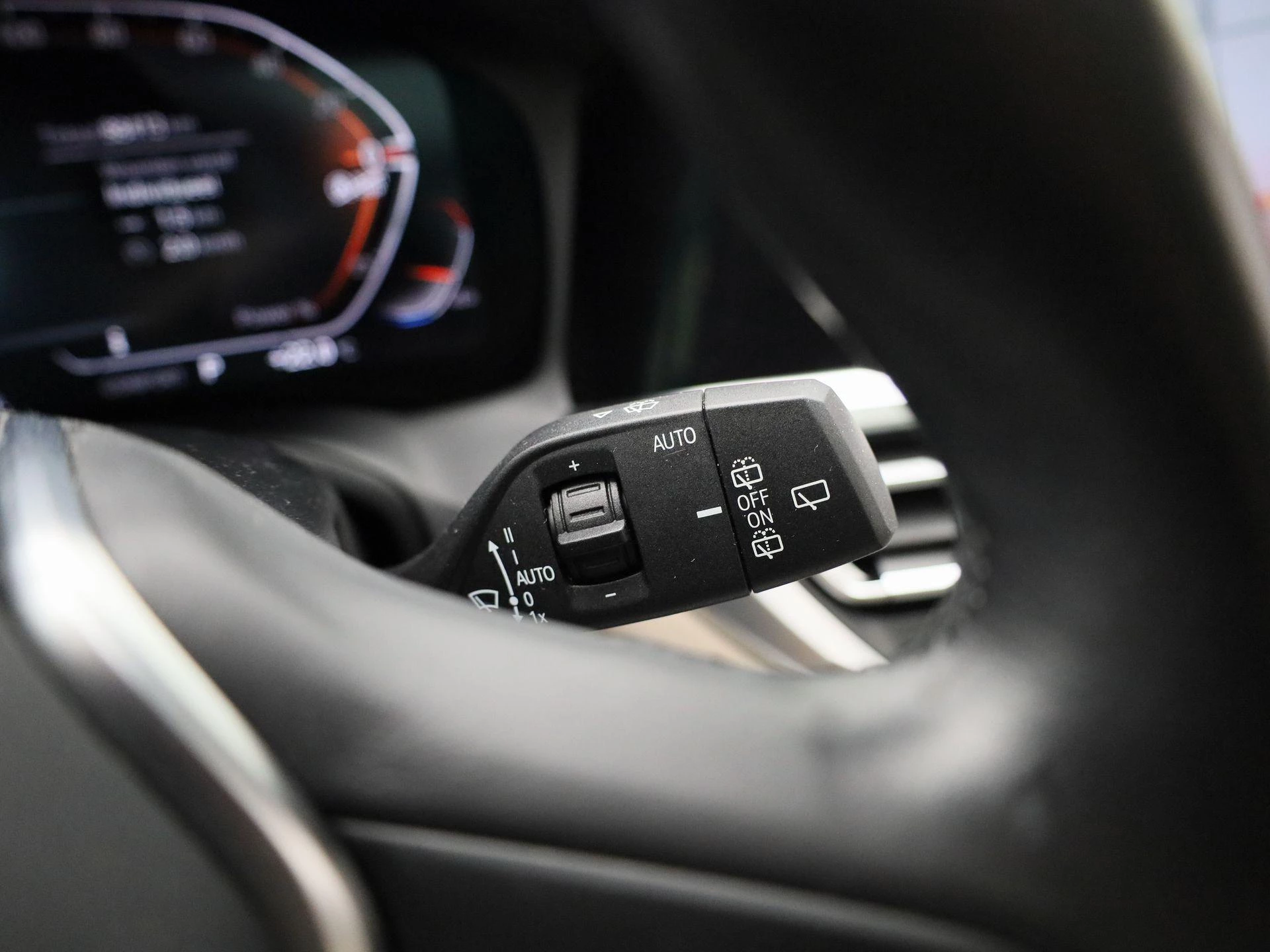 BMW-3 Serie-image-20