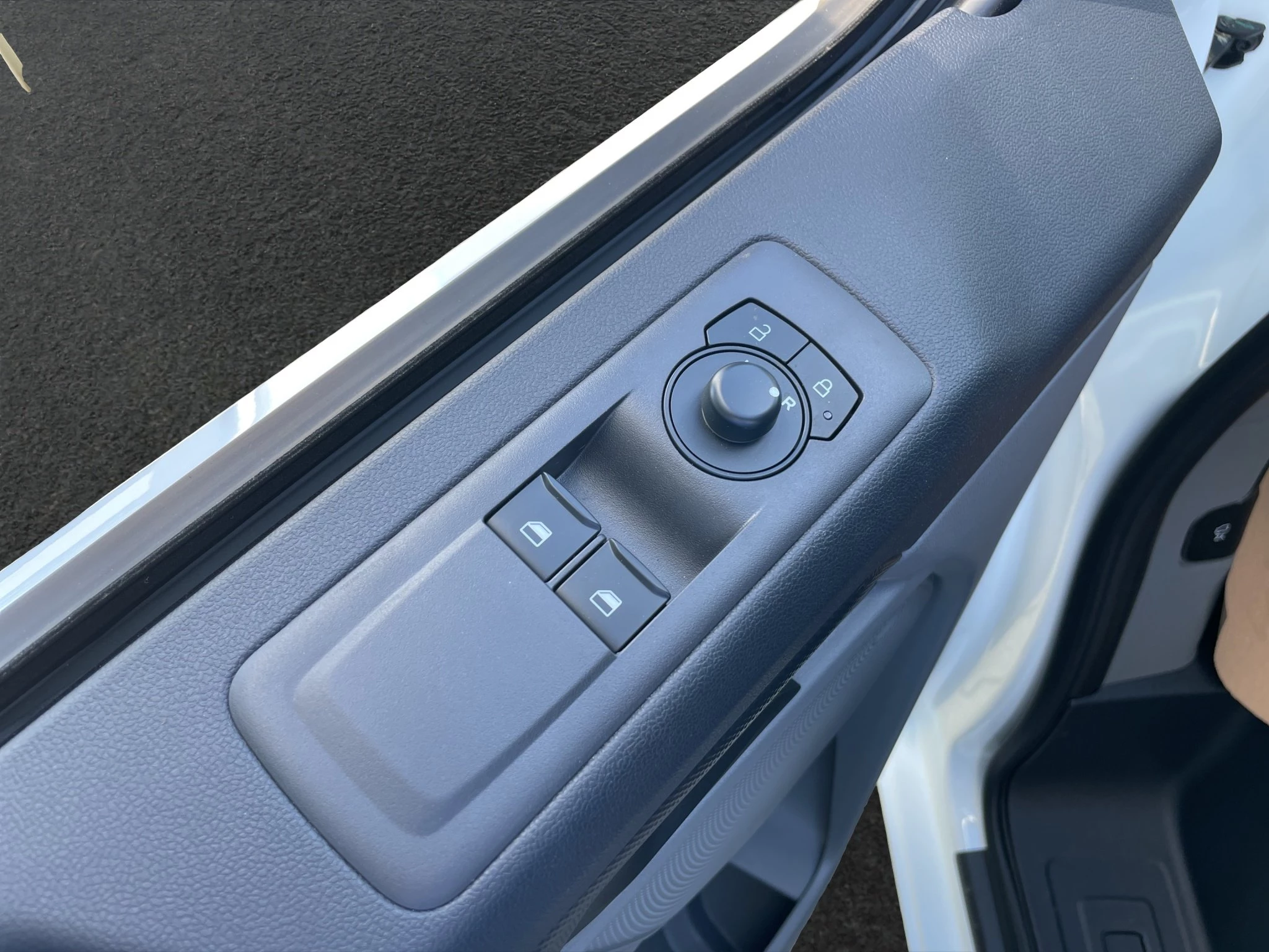 Ford Transit Custom Trend Service-Line 320 L1 Automatik Kasten *aus unserer Werbung*