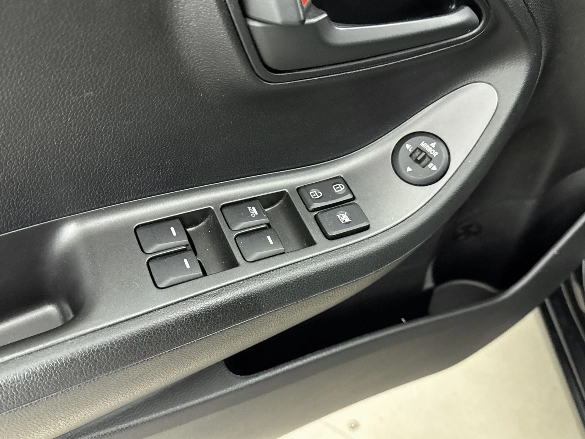 Kia-Picanto-image-25