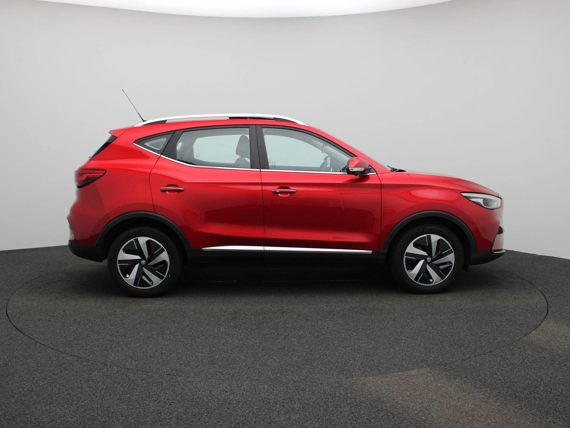 MG-ZS EV-image-5